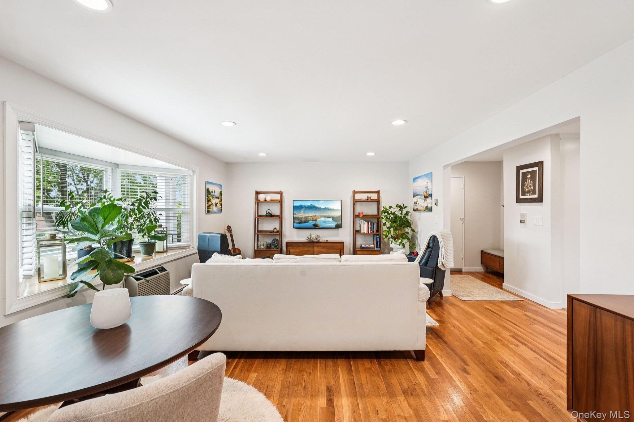 13 Lenox Court # 910, Suffern, NY 10901