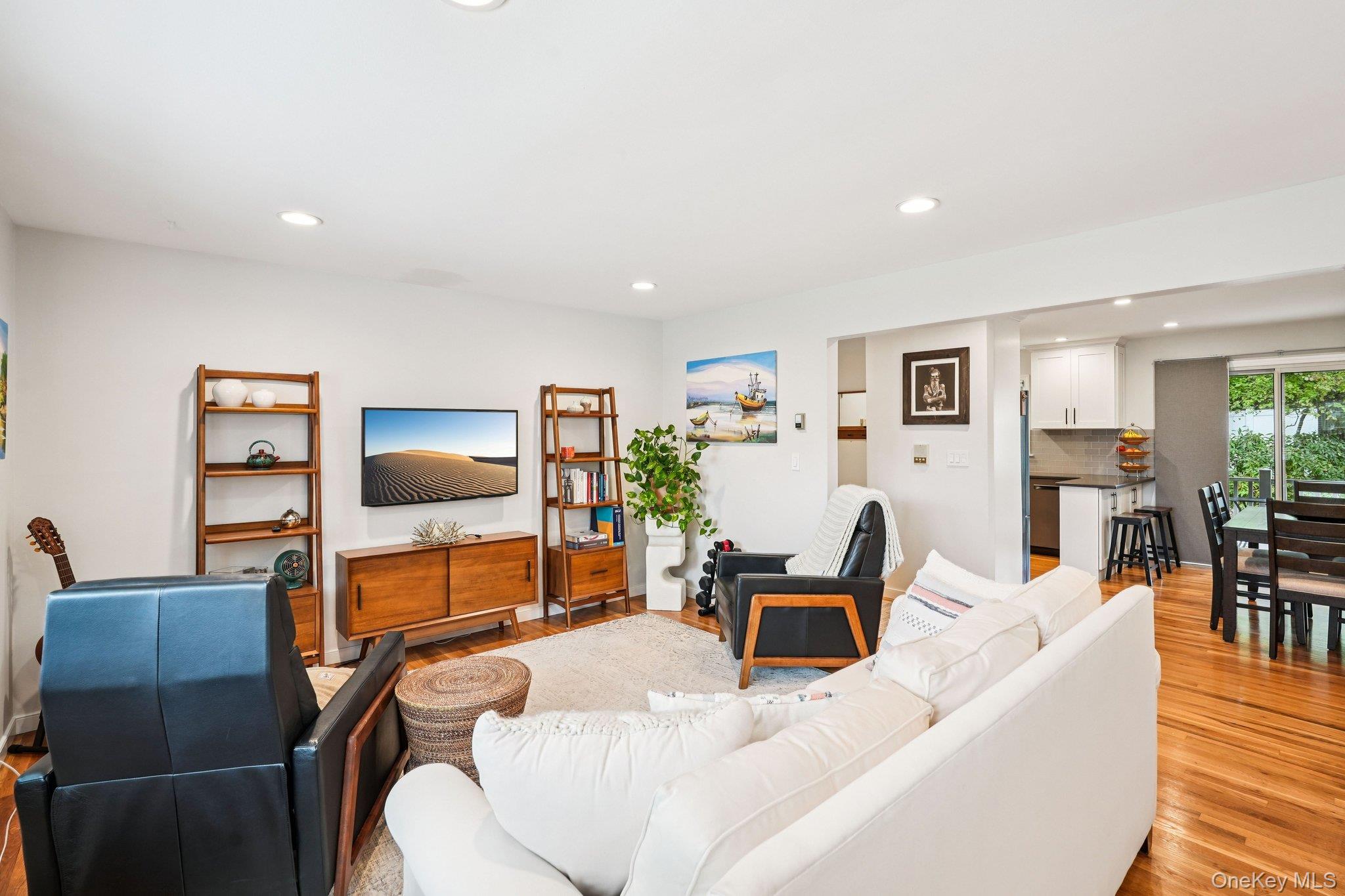 13 Lenox Court # 910, Suffern, NY 10901