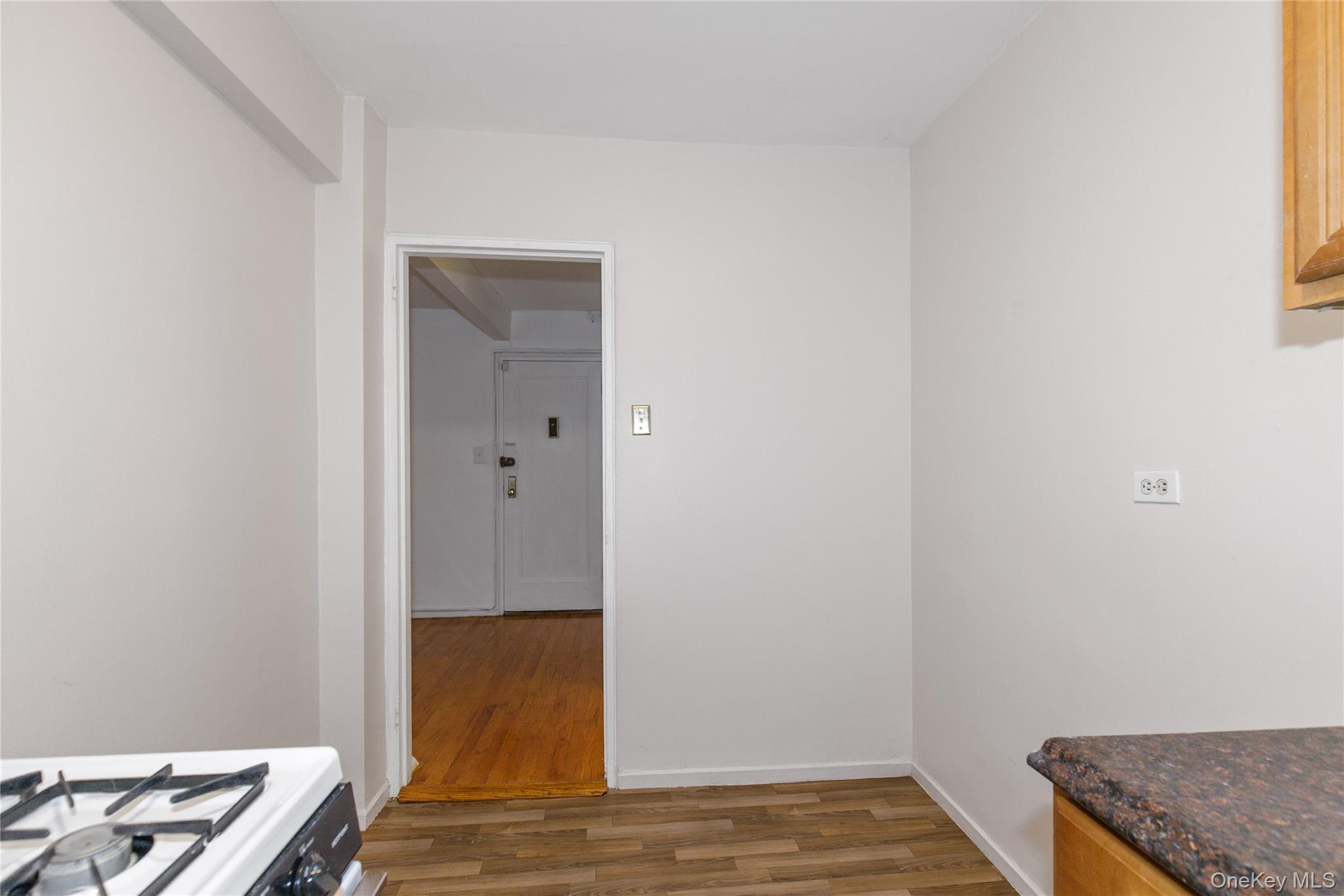 87-15 204th Street # B57, Hollis, NY 11423