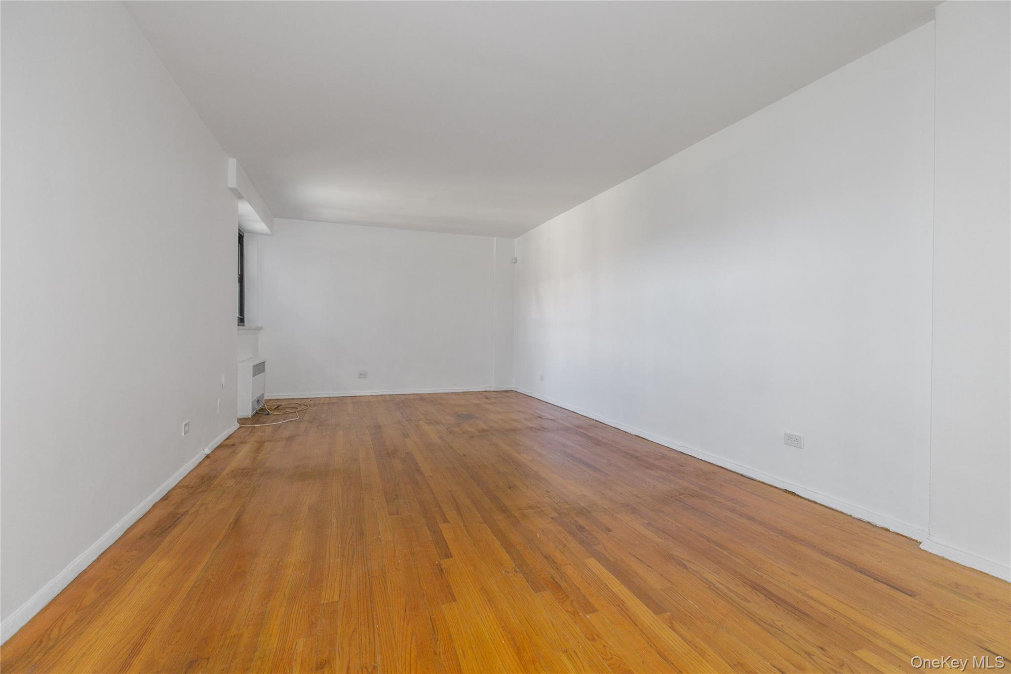 87-15 204th Street # B57, Hollis, NY 11423