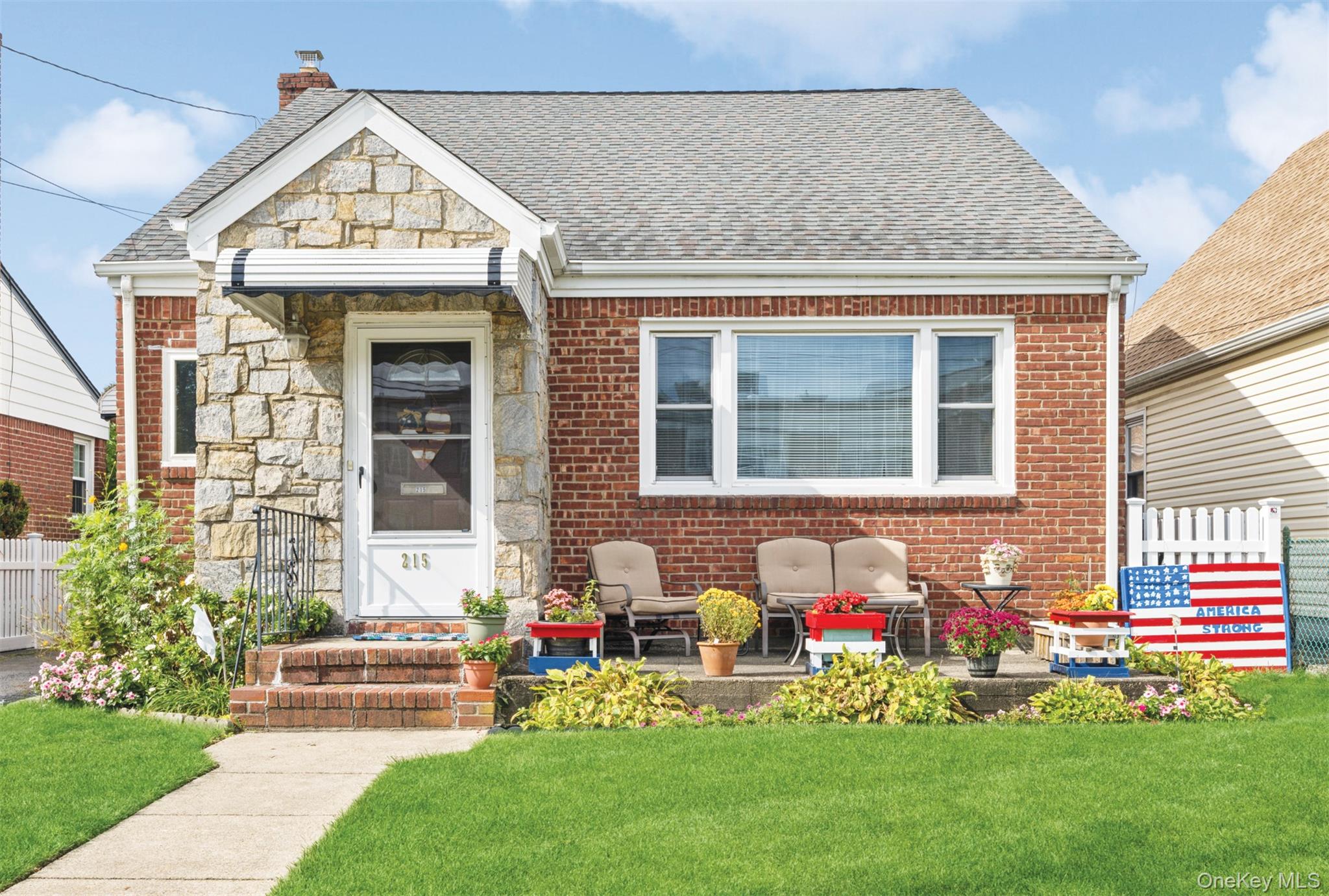 215 New Hyde Park Road, New Hyde Park, NY 11040