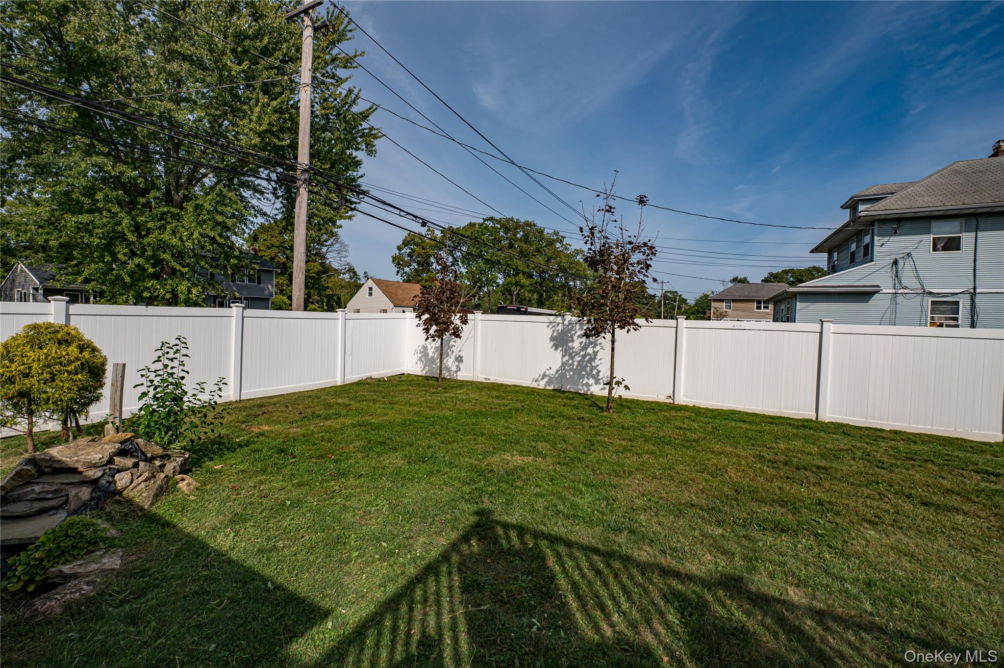 1 Buchanan Avenue, Wheatley Heights, NY 11798