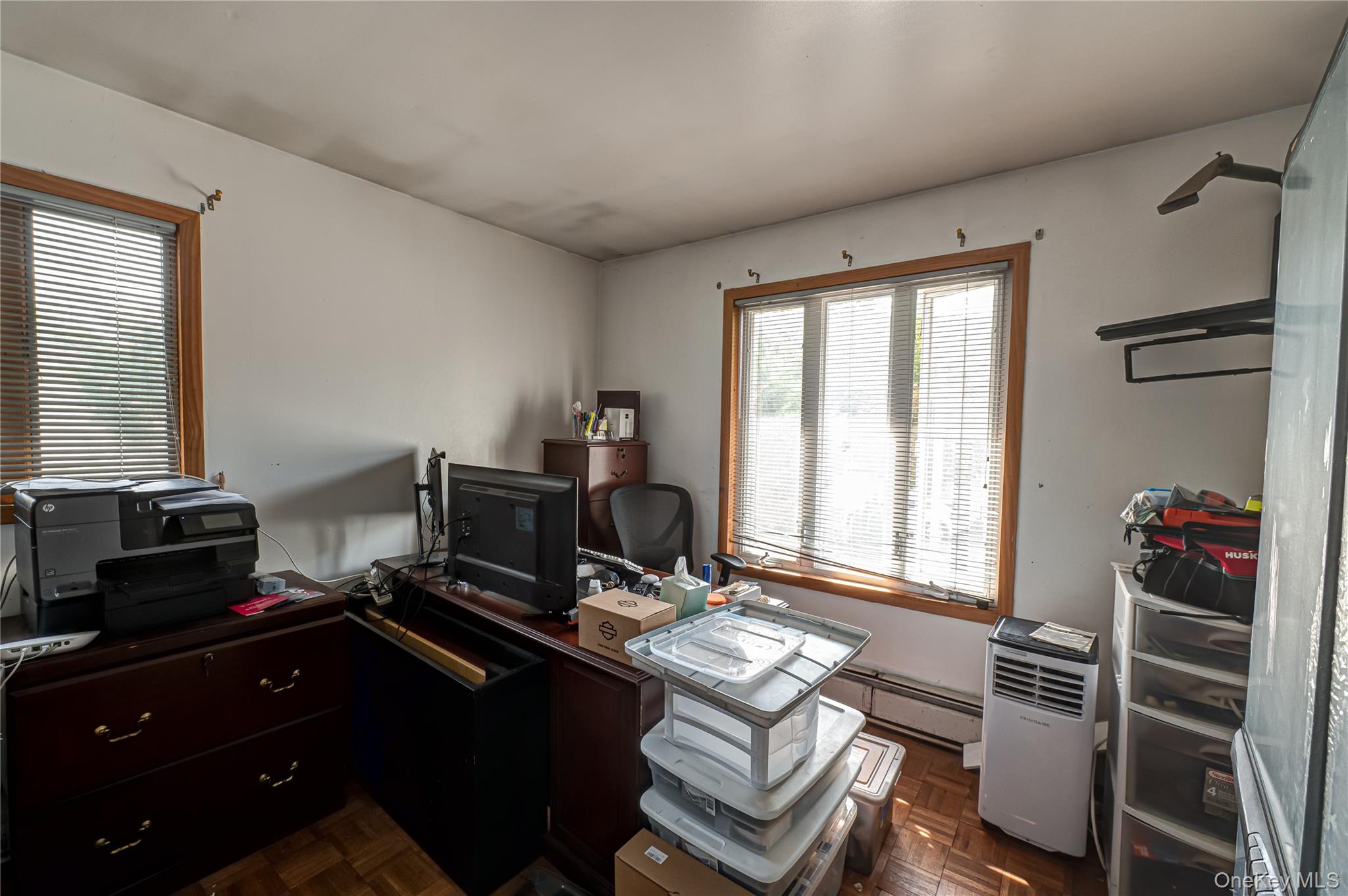 1 Buchanan Avenue, Wheatley Heights, NY 11798