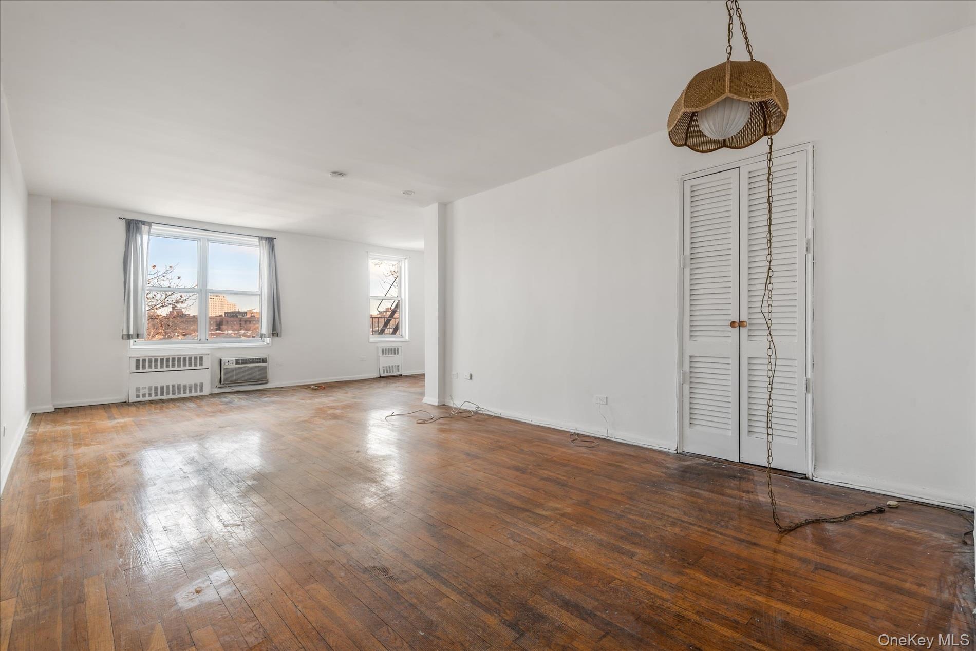 34-43 60 Street # 4L, Woodside, NY 11377