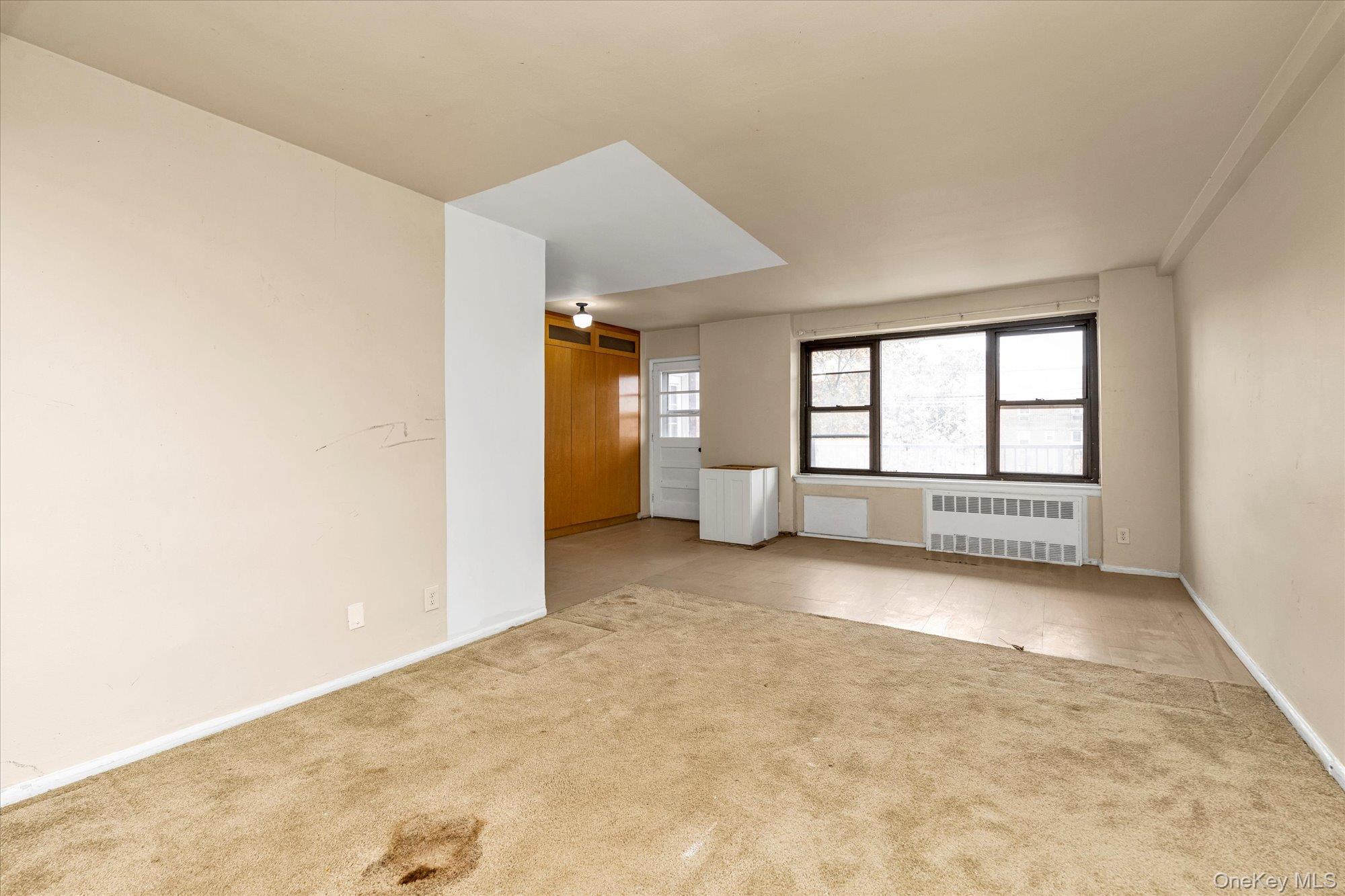 124 Smith Street # 3G, Freeport, NY 11520