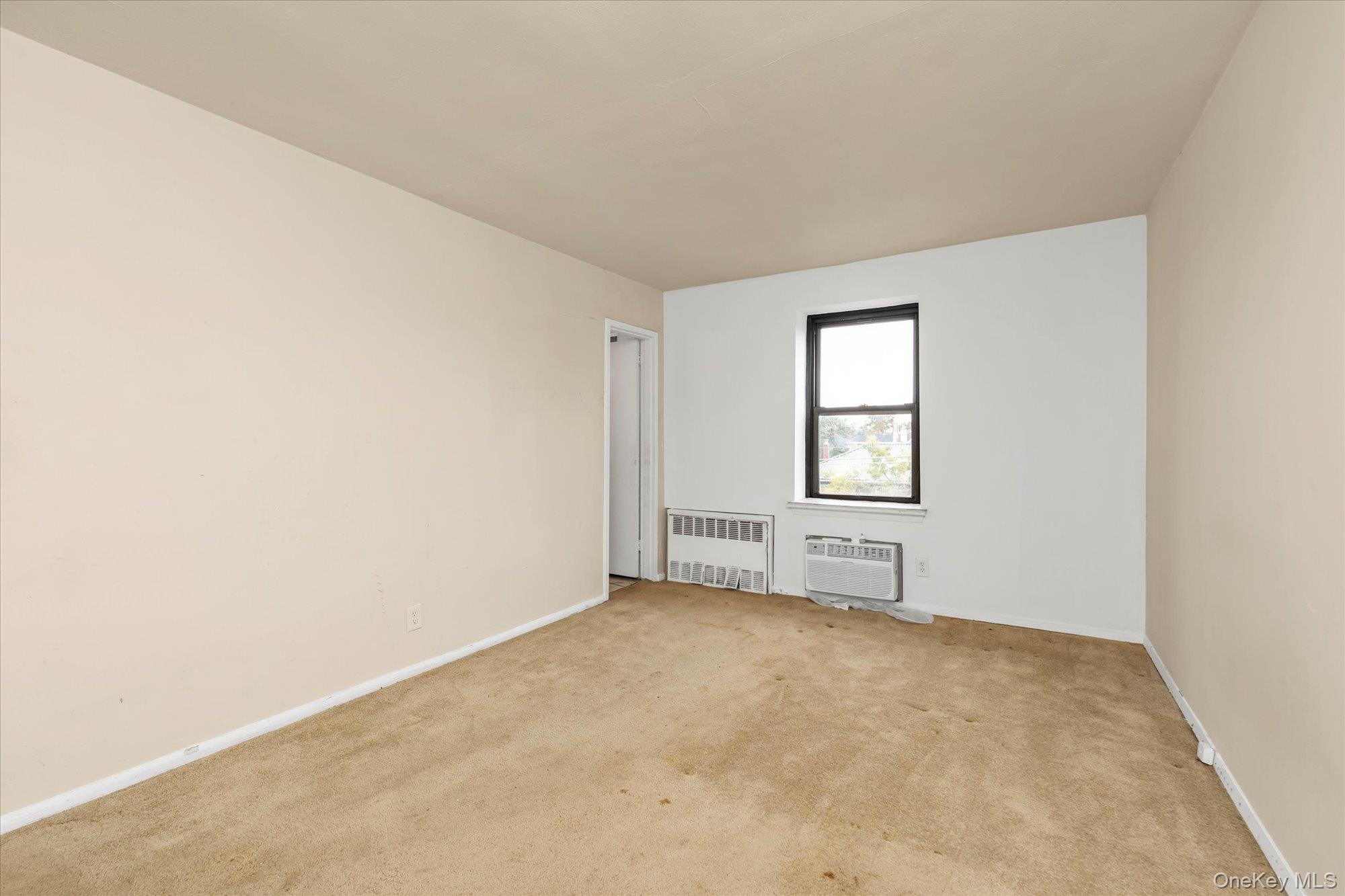 124 Smith Street # 3G, Freeport, NY 11520