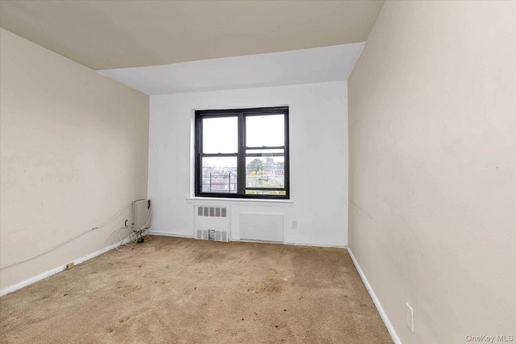 124 Smith Street # 3G, Freeport, NY 11520