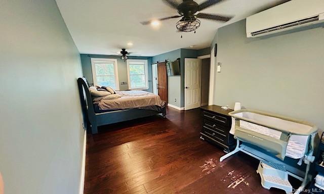 32 Greentree Drive N, Hyde Park, NY 12538