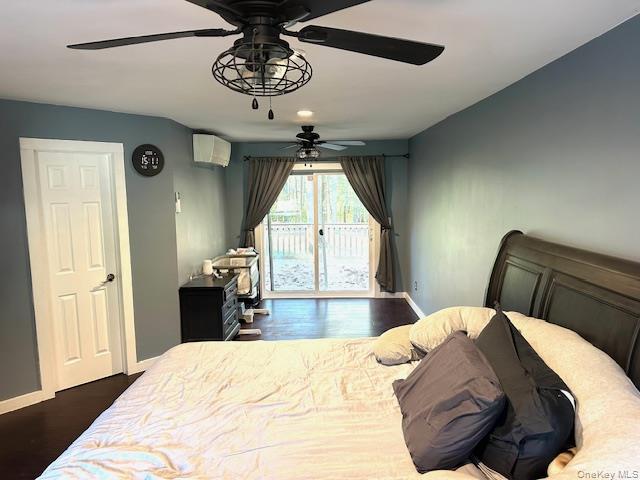 32 Greentree Drive N, Hyde Park, NY 12538