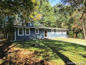 32 Greentree Drive N, Hyde Park, NY 12538