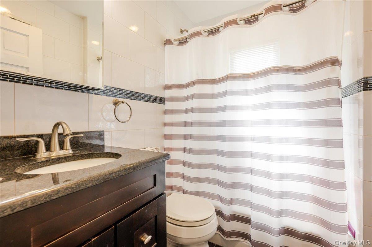 3354 Knight Street, Oceanside, NY 11572