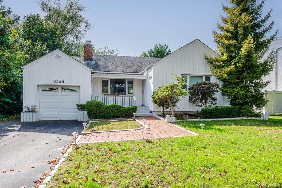 3354 Knight Street, Oceanside, NY 11572