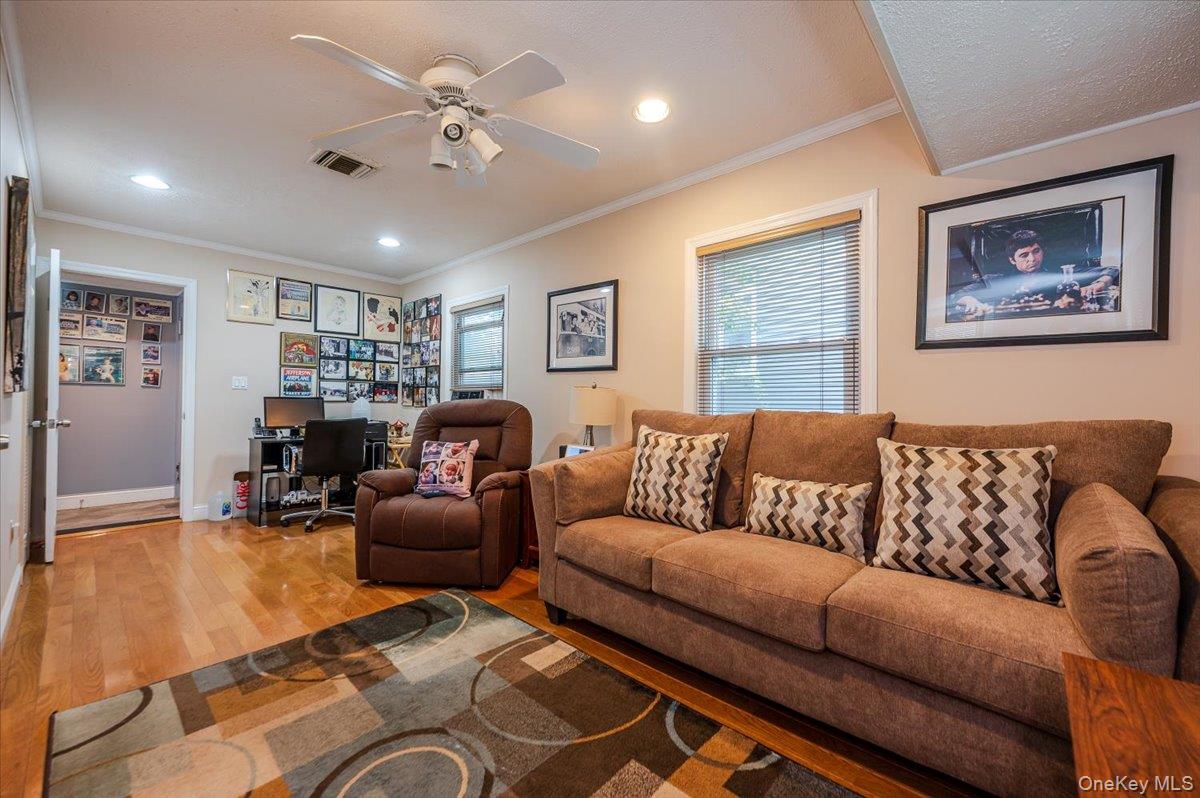 3354 Knight Street, Oceanside, NY 11572