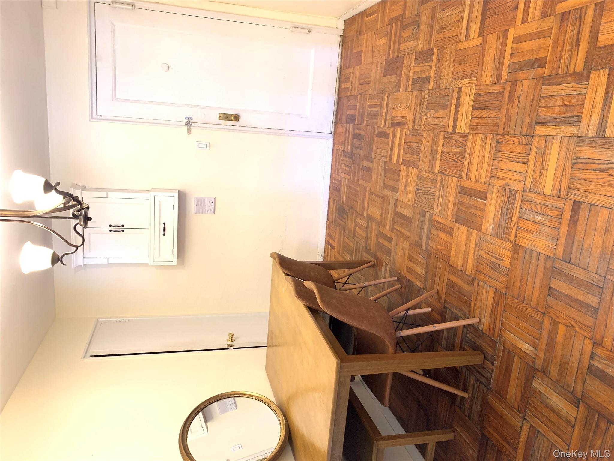 25 SHADY GLEN Court # 1A, New Rochelle, NY 10805