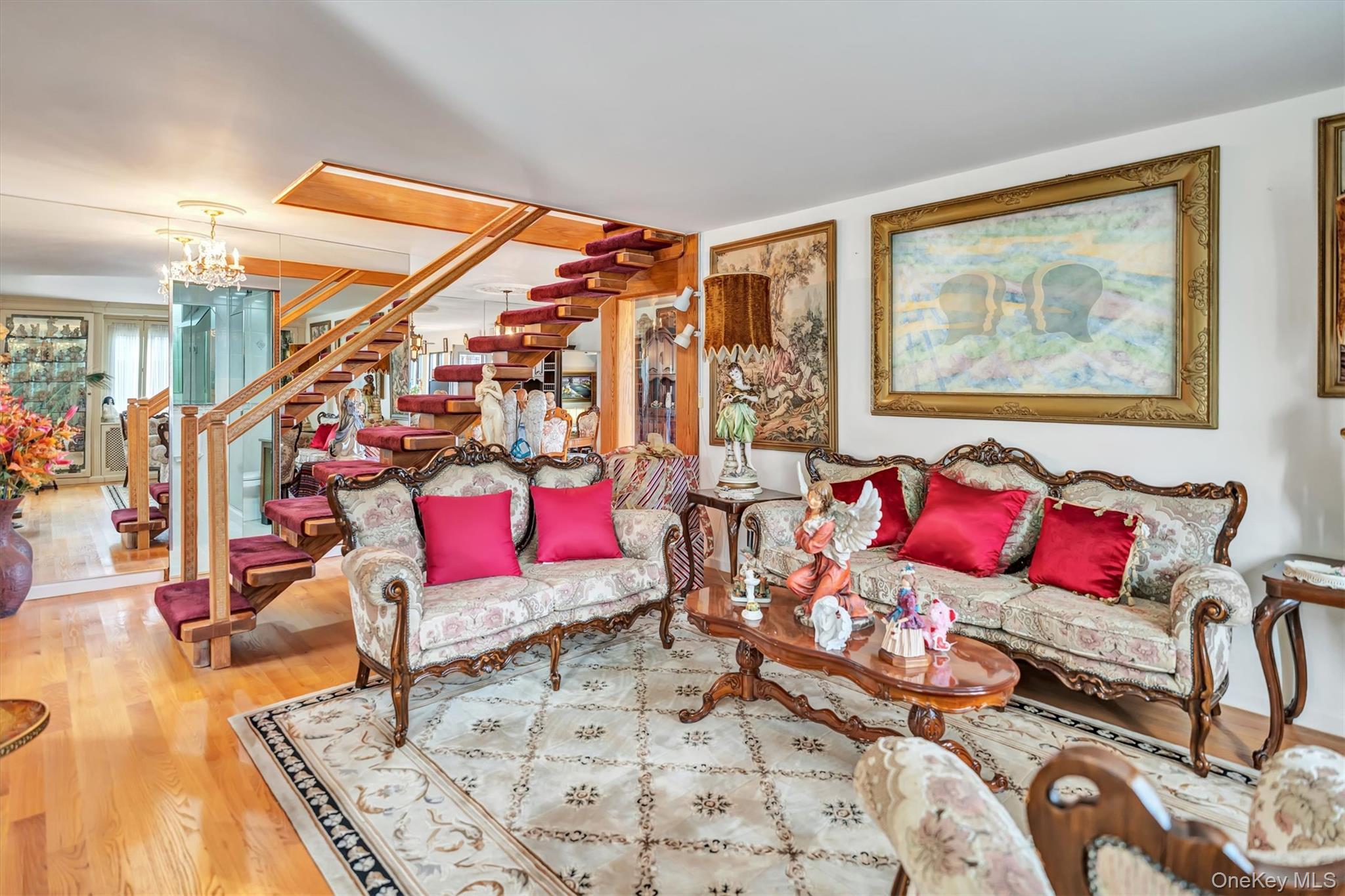 34 W 2nd Street, Freeport, NY 11520