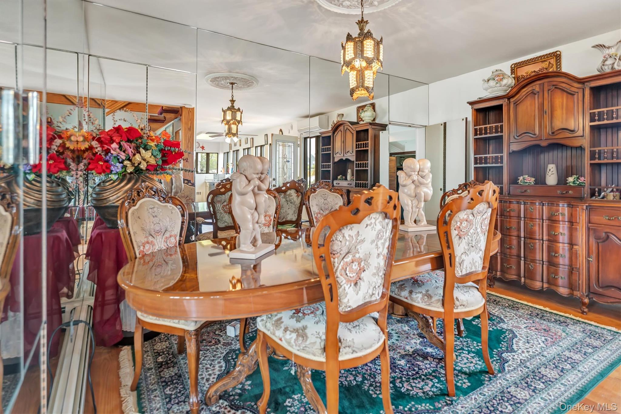 34 W 2nd Street, Freeport, NY 11520