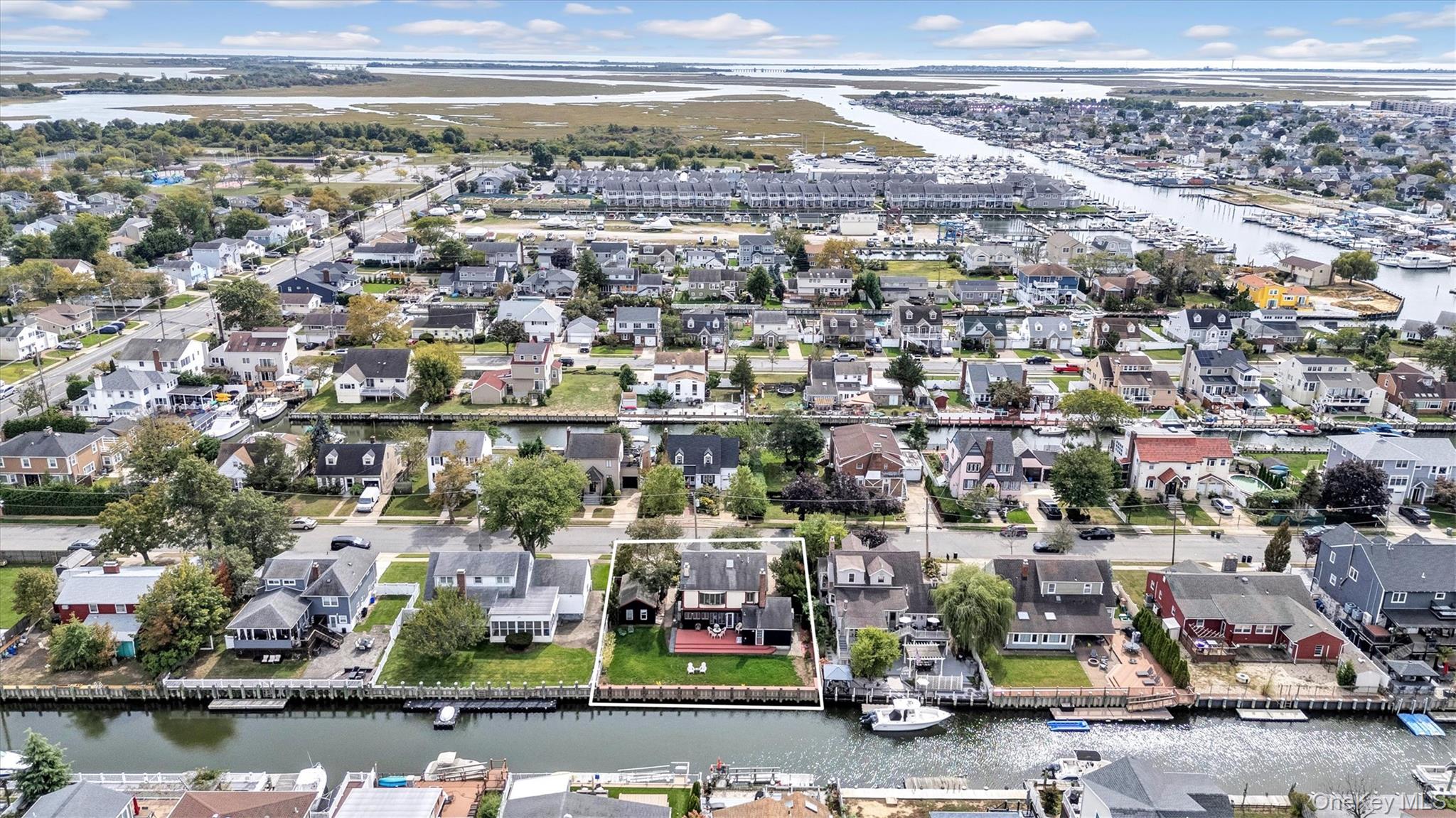 34 W 2nd Street, Freeport, NY 11520