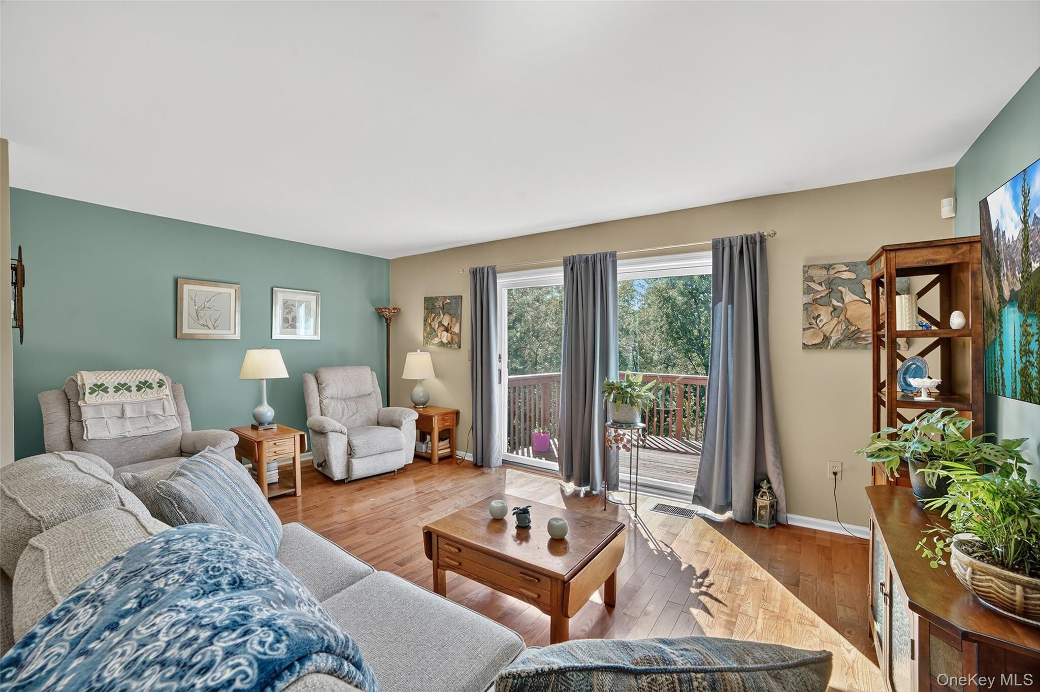 204 Mallard Way, Peekskill, NY 10566