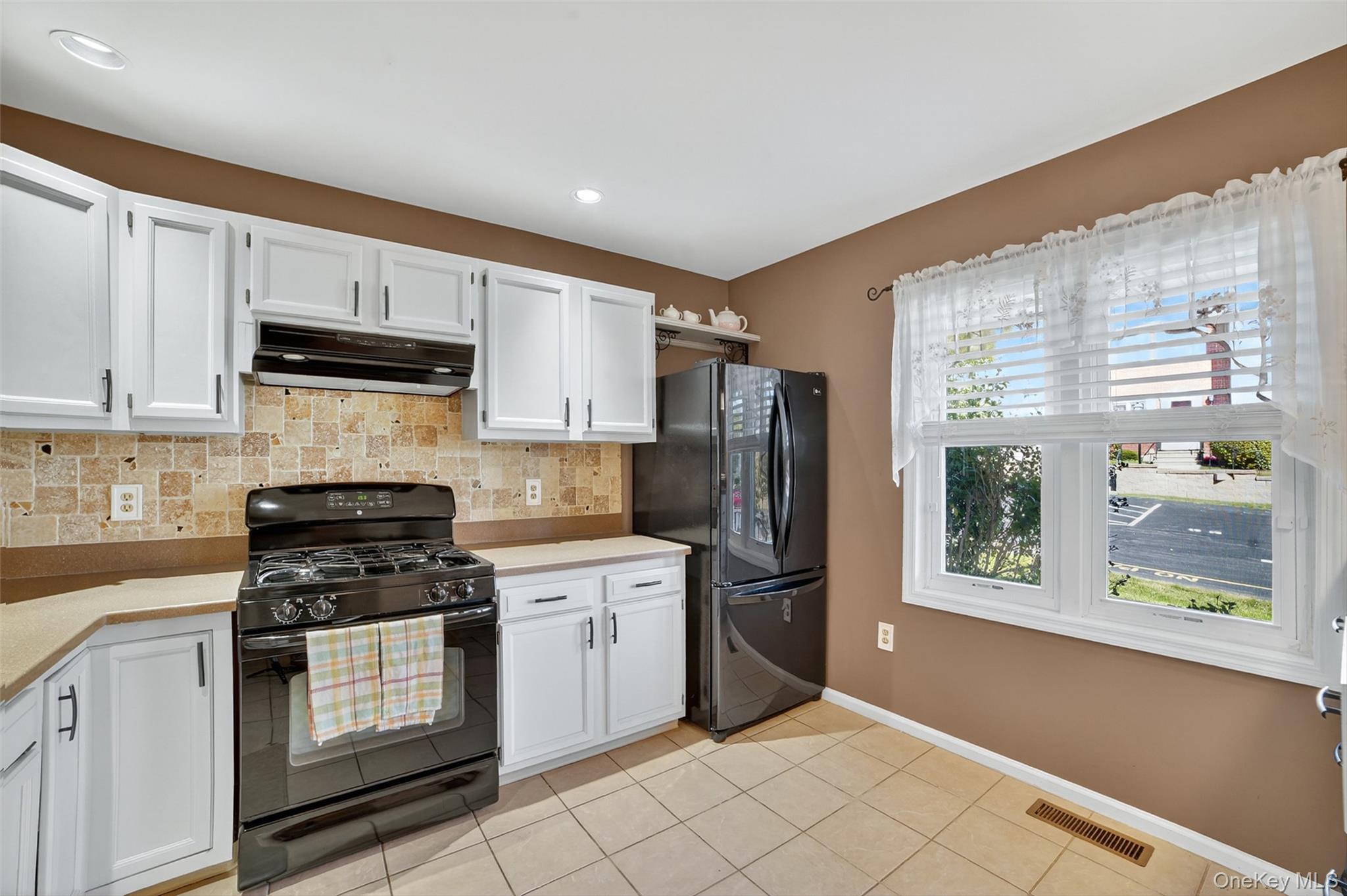 204 Mallard Way, Peekskill, NY 10566