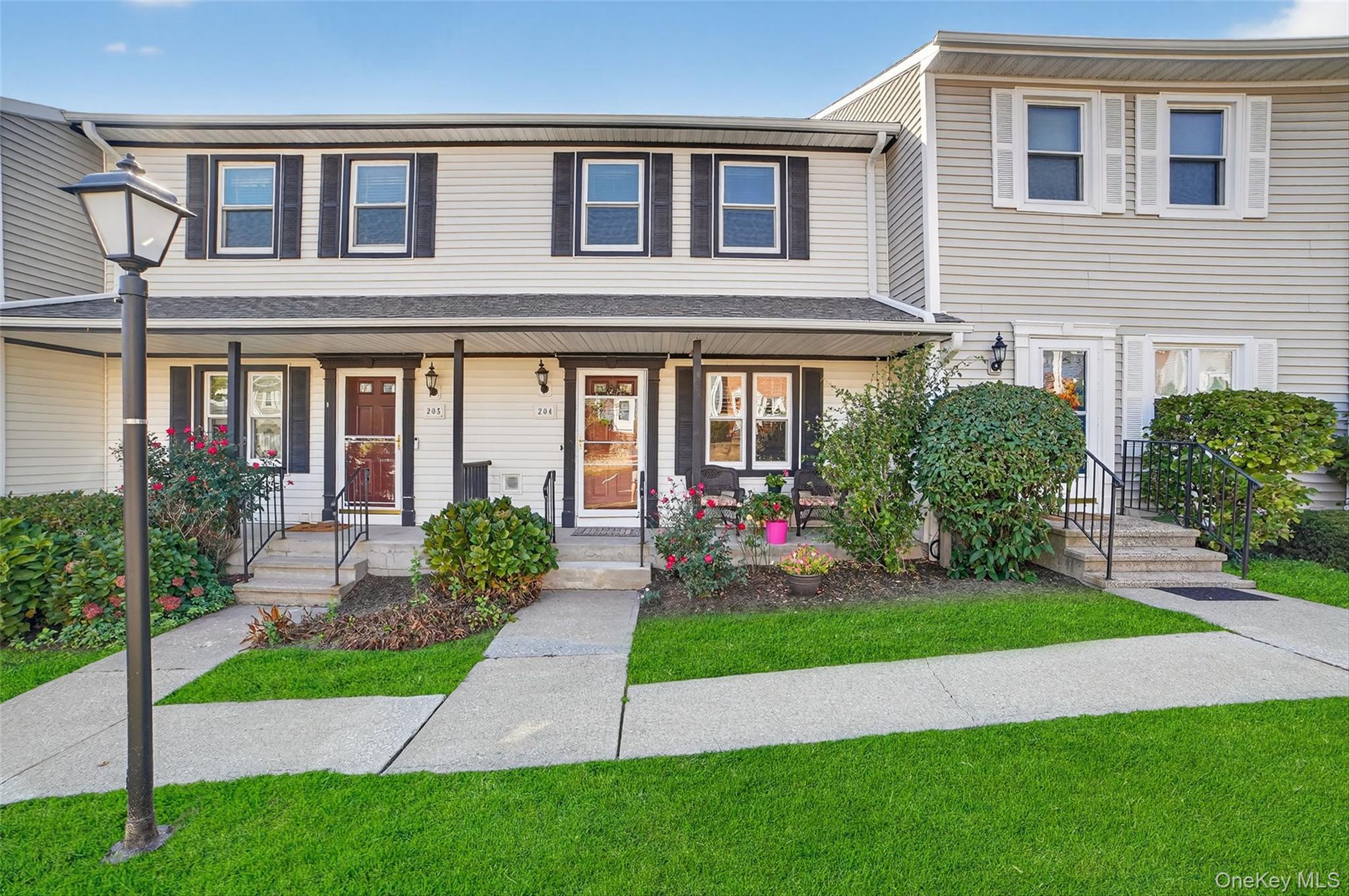 204 Mallard Way, Peekskill, NY 10566