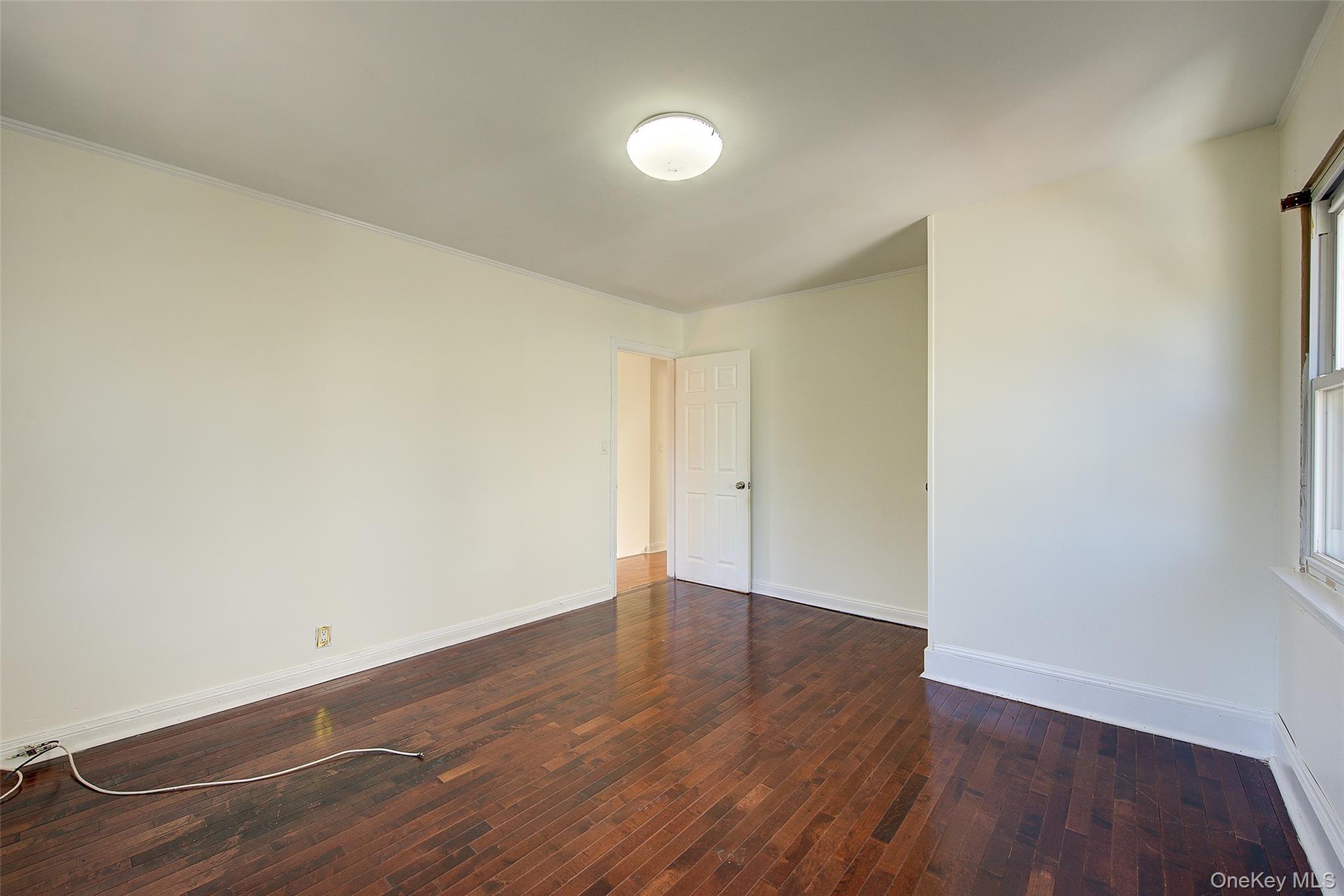 85-54 148th Street, Briarwood, NY 11435