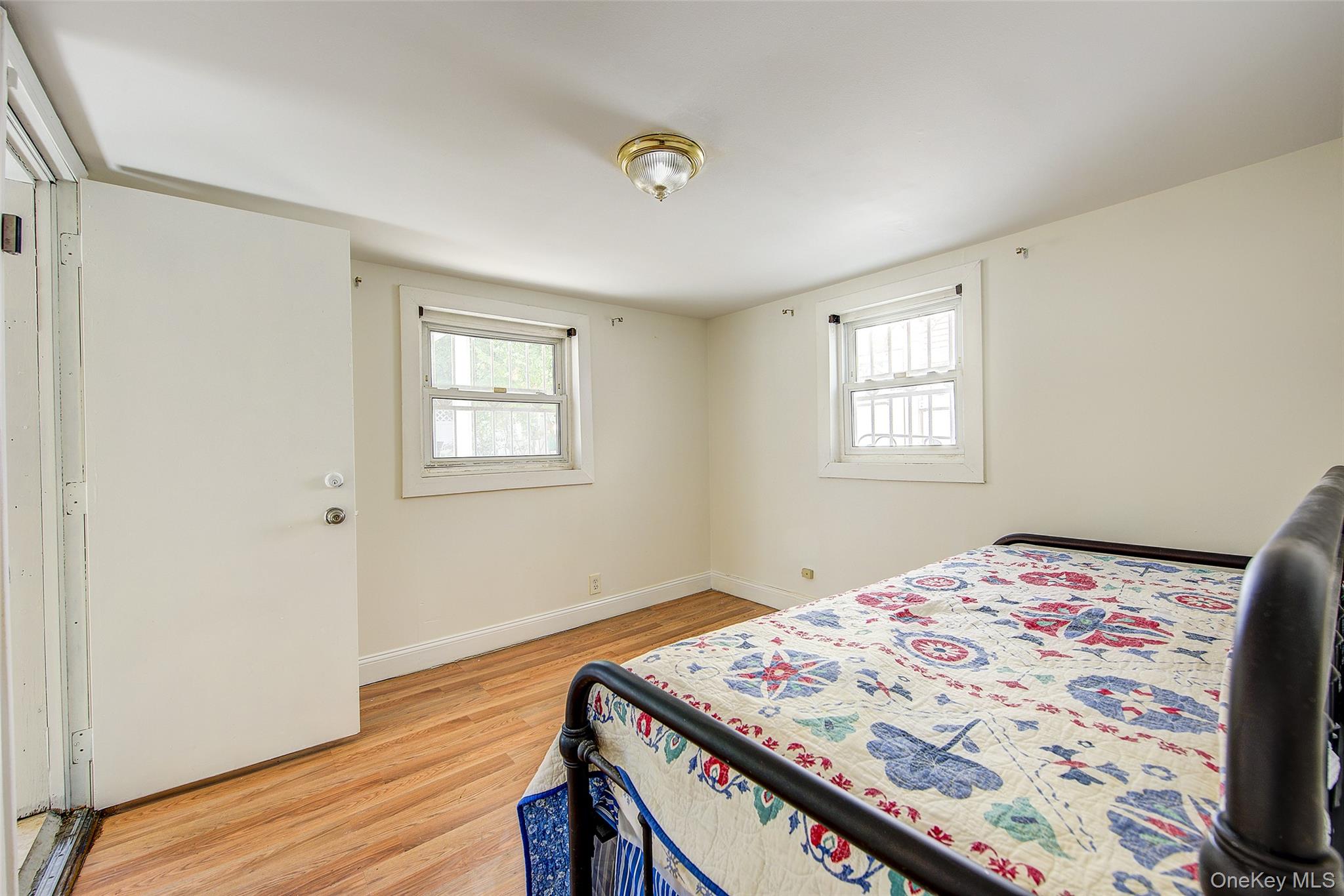 85-54 148th Street, Briarwood, NY 11435