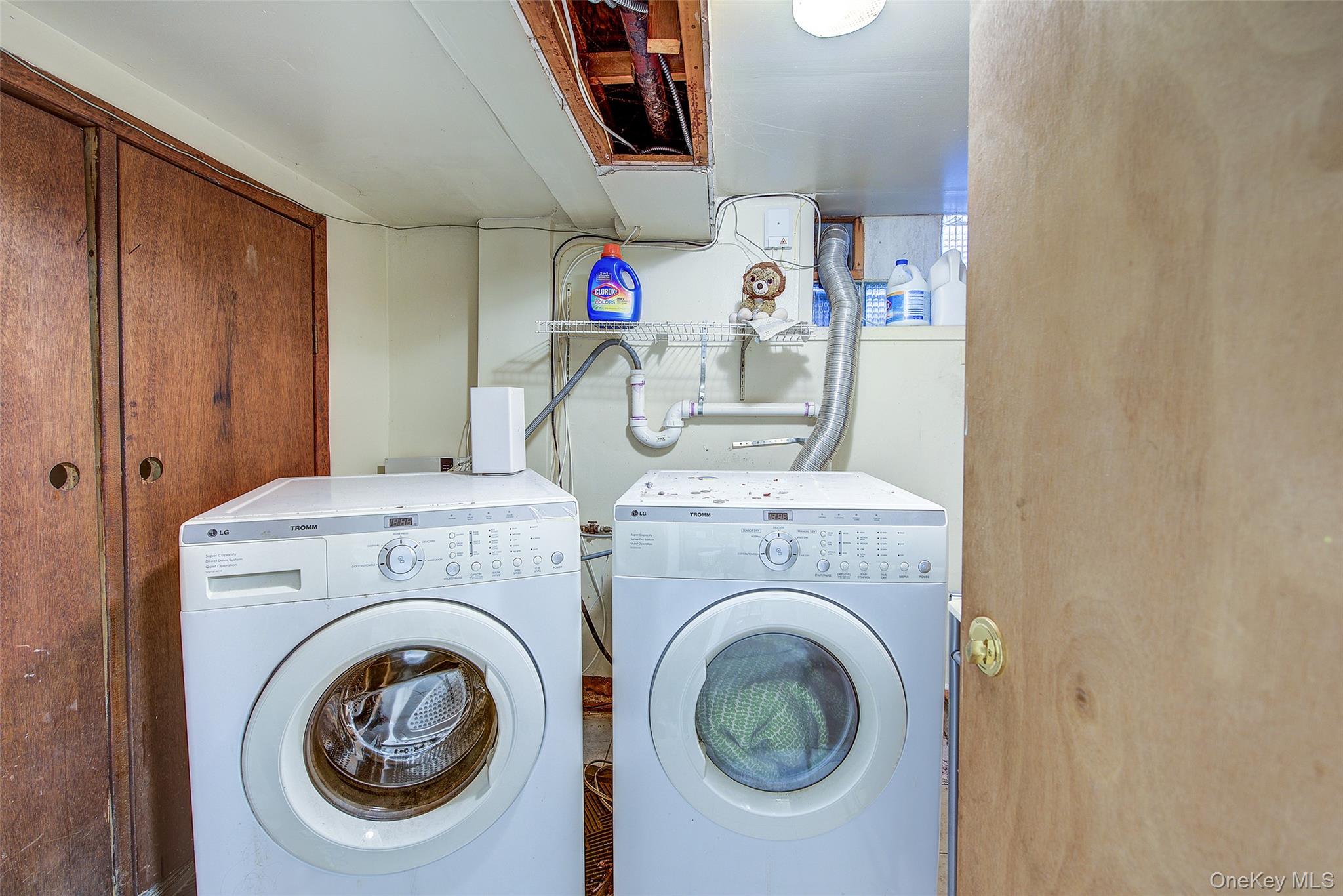 85-54 148th Street, Briarwood, NY 11435