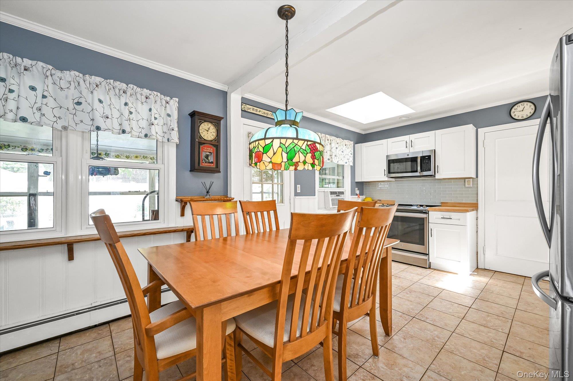 11 Pittsburgh Avenue, Massapequa, NY 11758