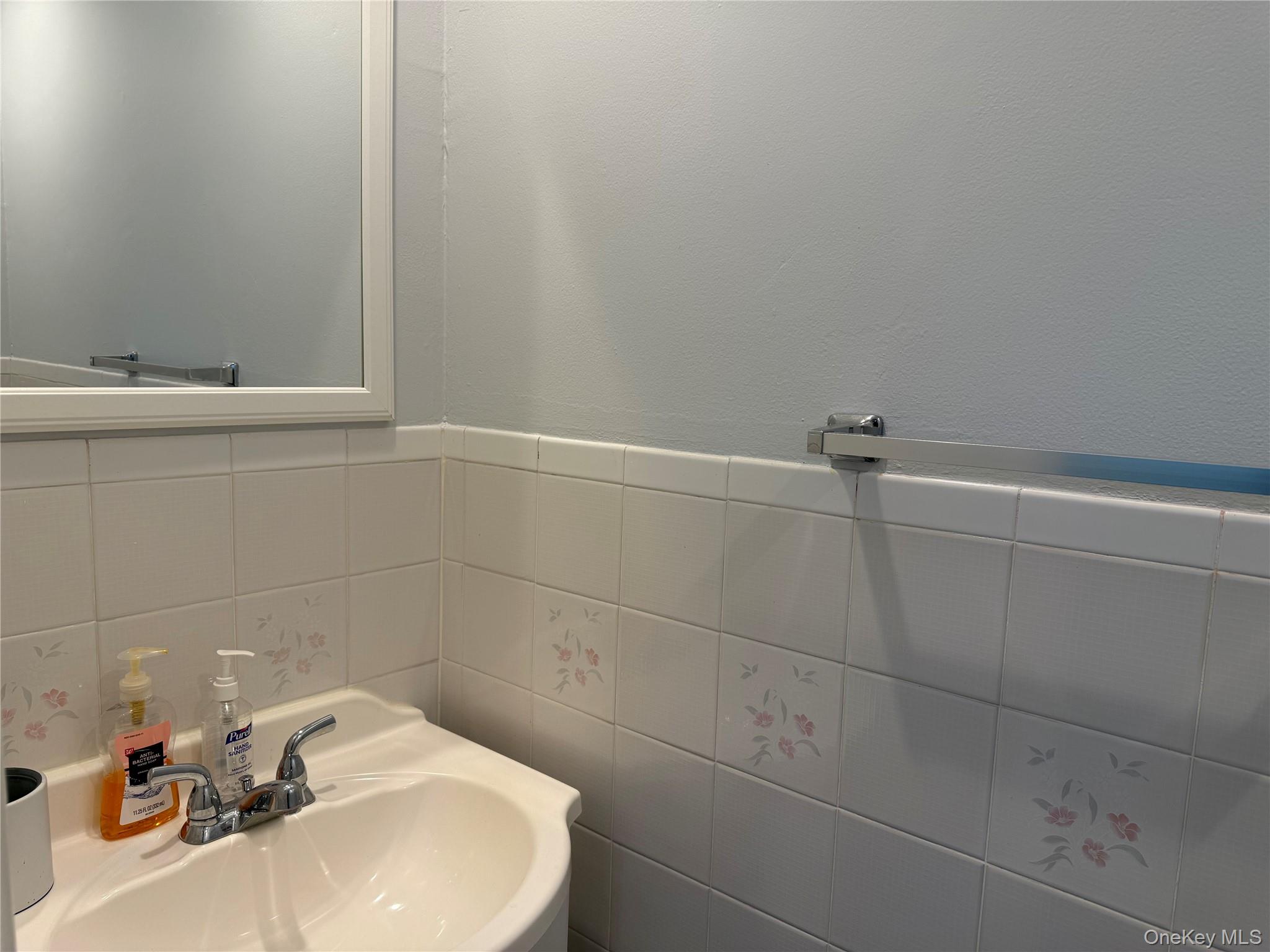 867 Sinclair Avenue, Staten Island, NY 10309