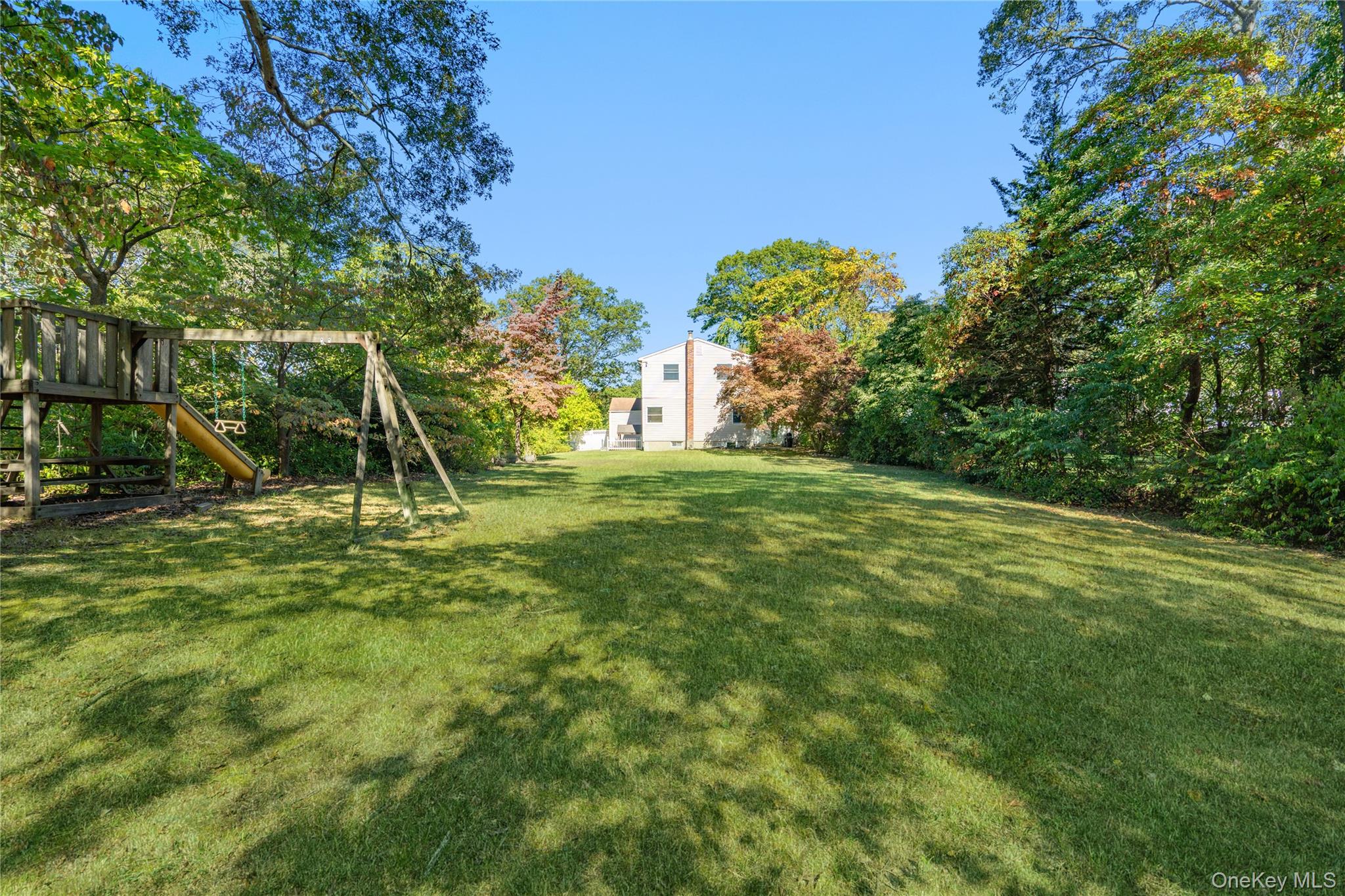 28 Tuscala Street, Selden, NY 11784