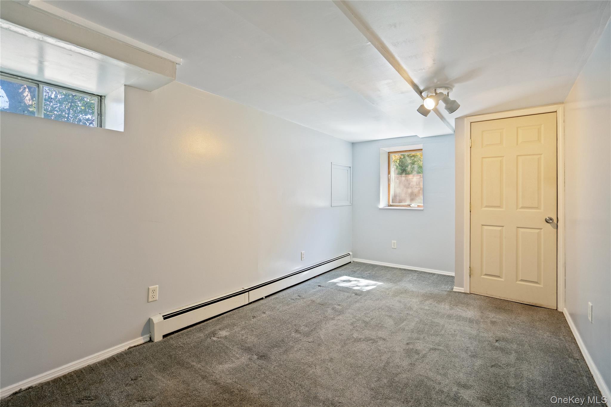 28 Tuscala Street, Selden, NY 11784