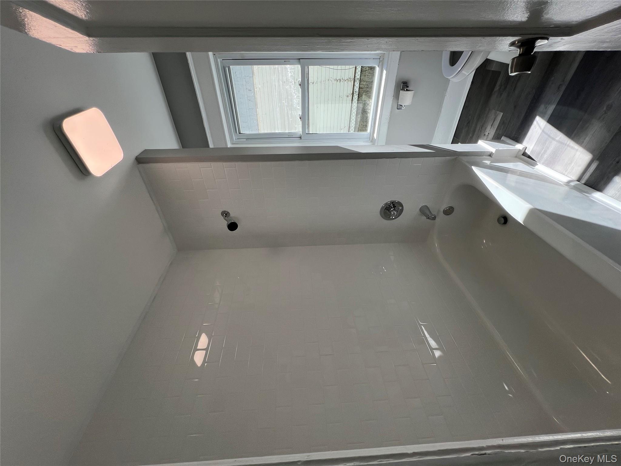 46 Manitou Avenue # 1, Poughkeepsie, NY 12603