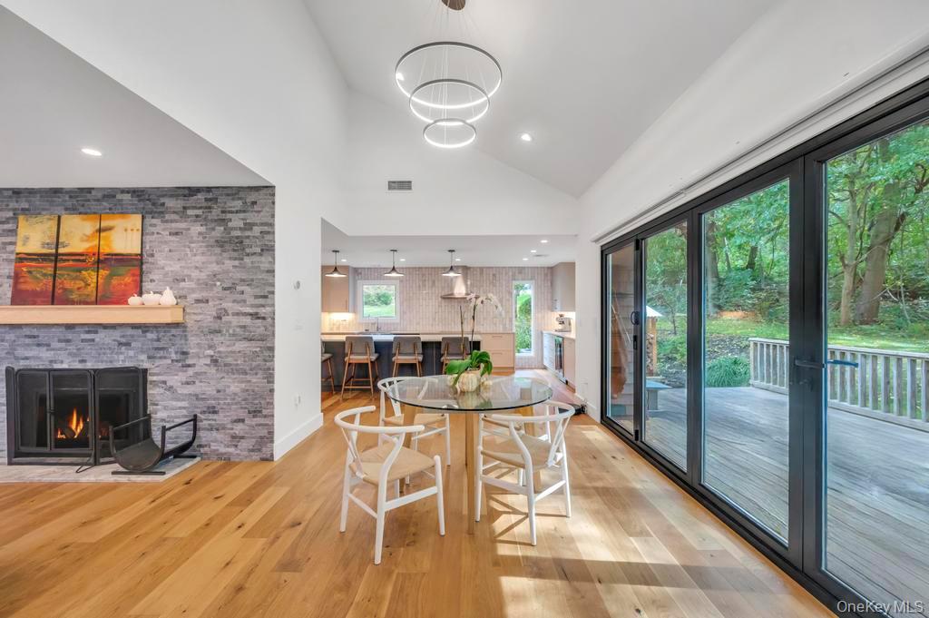 9 Brothers Court, Dix Hills, NY 11746