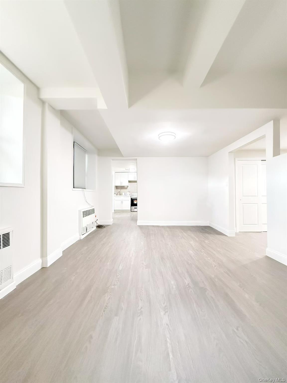 14105 Northern Boulevard # 1J, Flushing, NY 11354