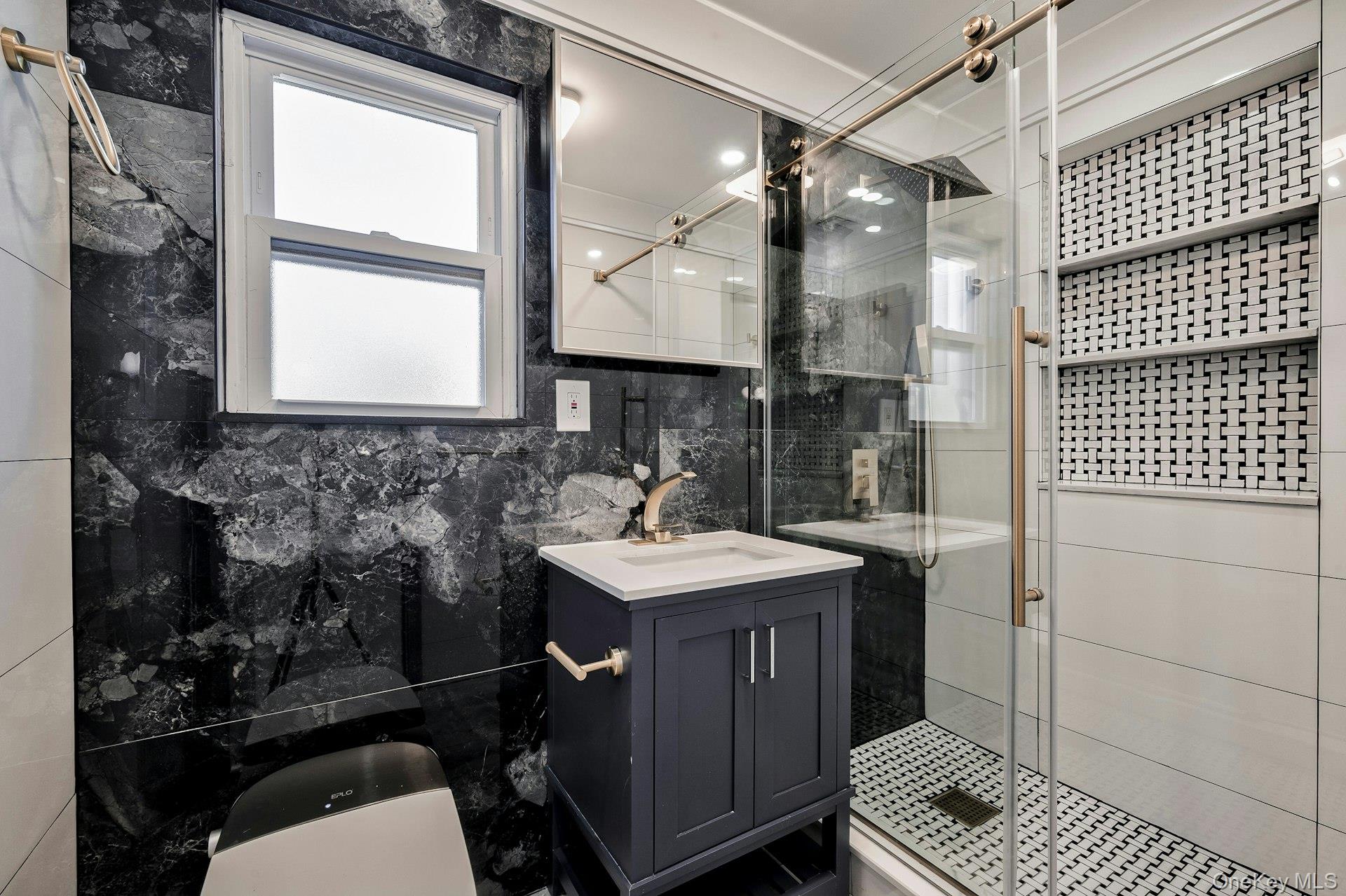 60 Long Drive, Hempstead, NY 11550