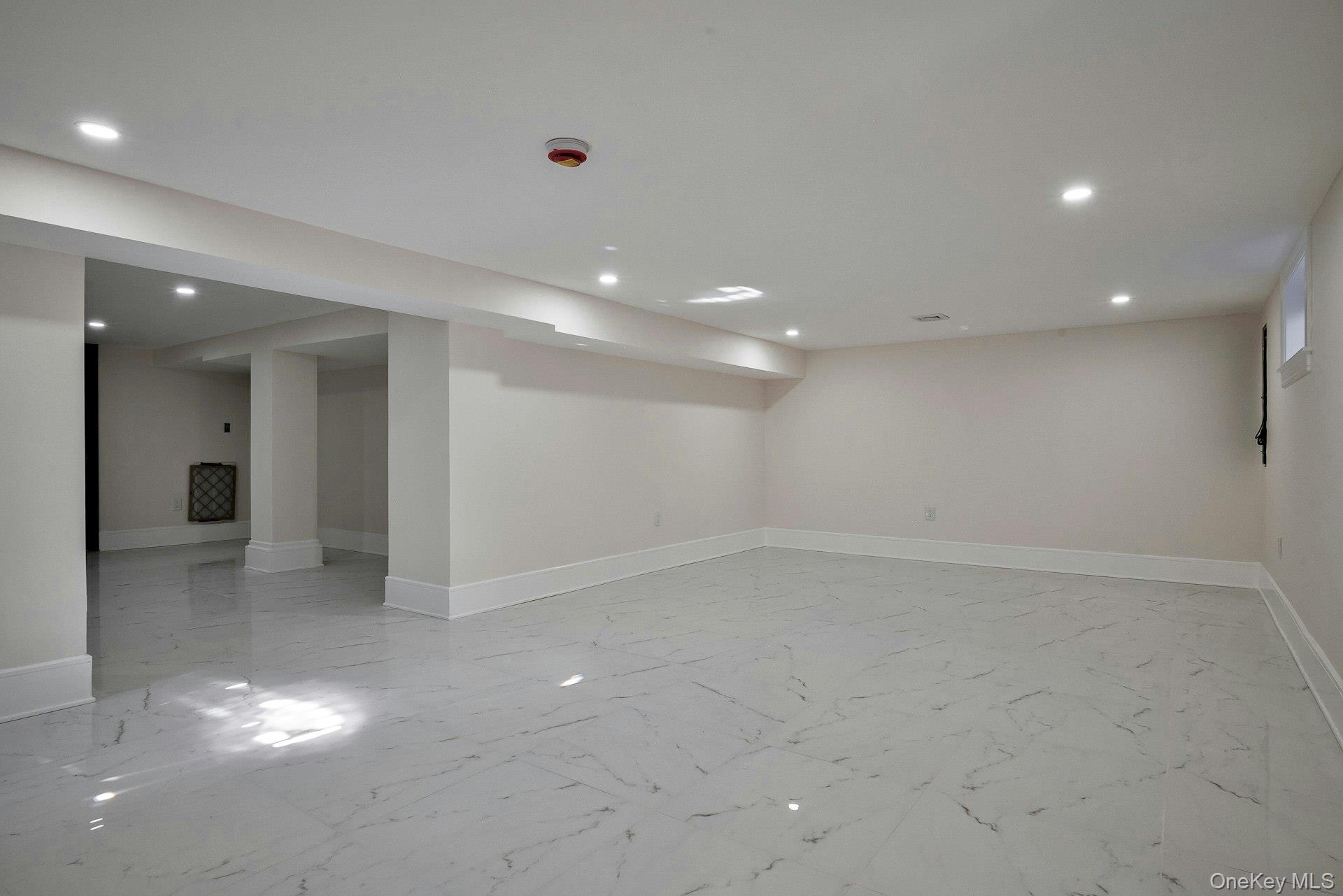 60 Long Drive, Hempstead, NY 11550