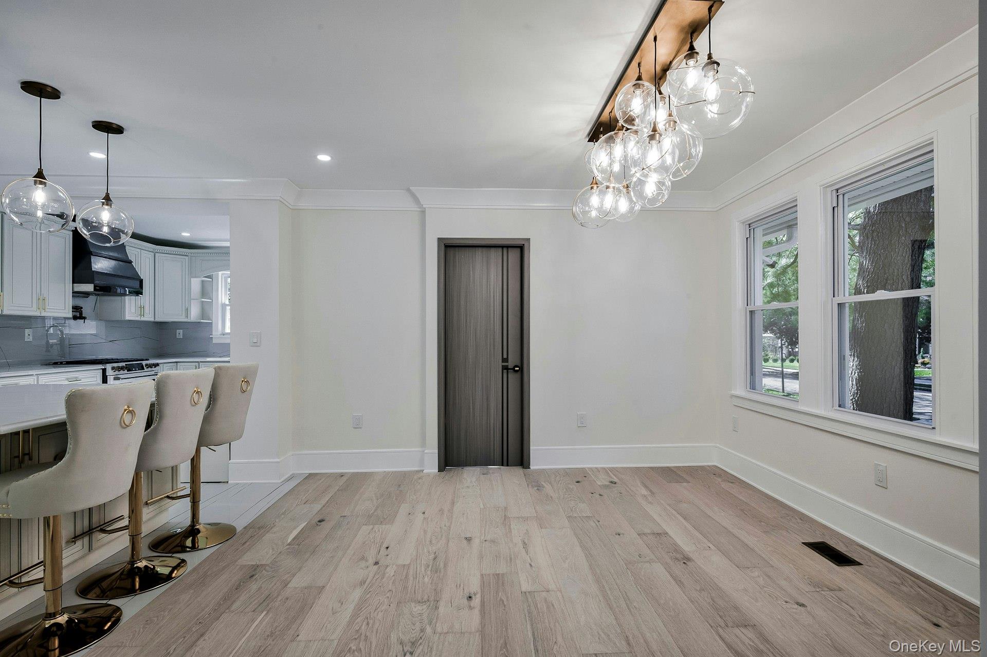 60 Long Drive, Hempstead, NY 11550