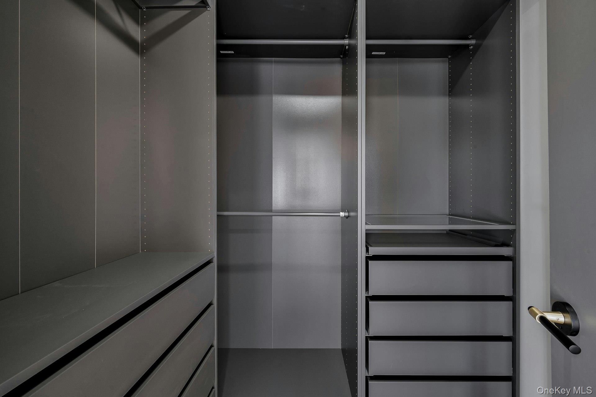 60 Long Drive, Hempstead, NY 11550