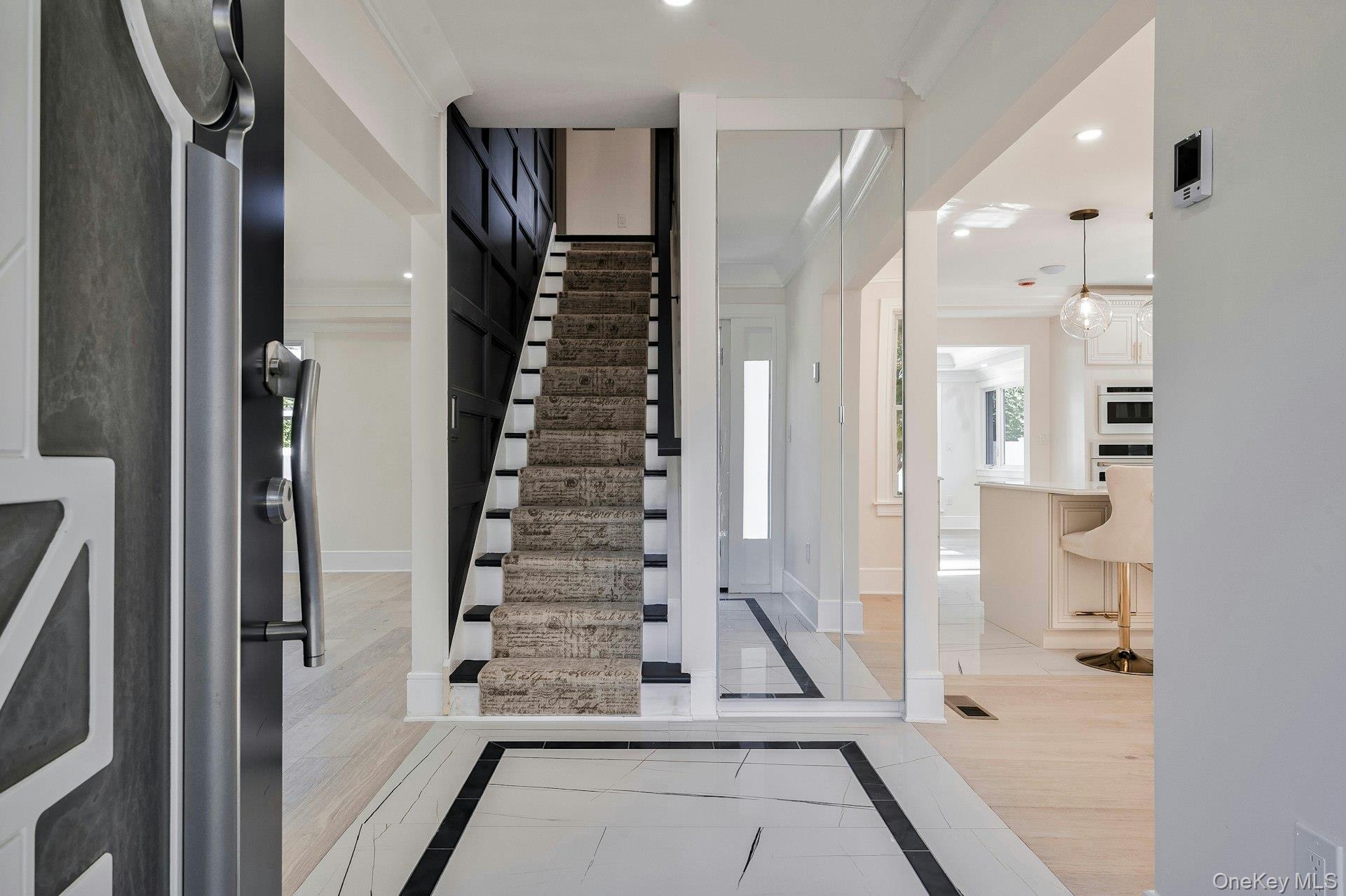 60 Long Drive, Hempstead, NY 11550