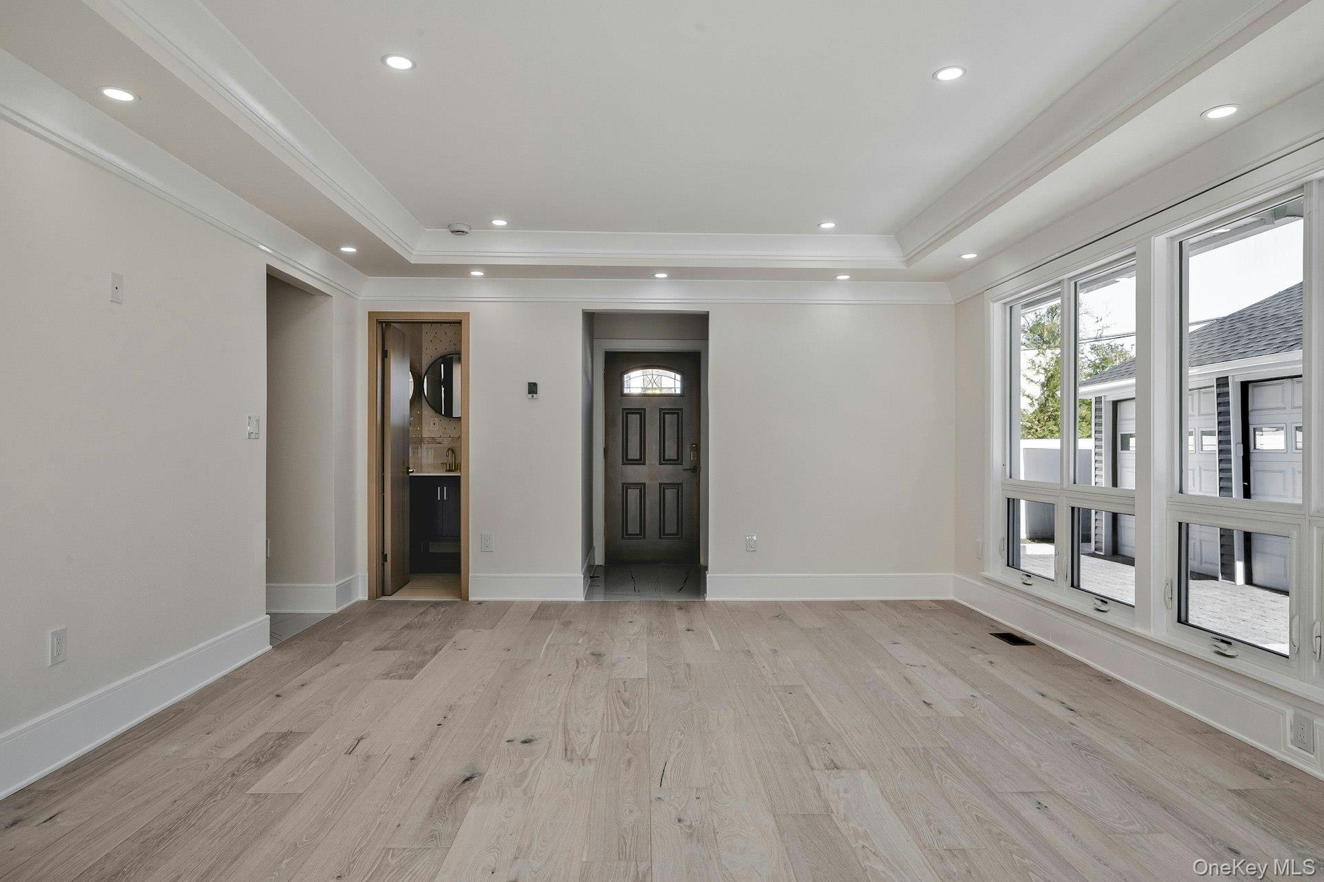 60 Long Drive, Hempstead, NY 11550