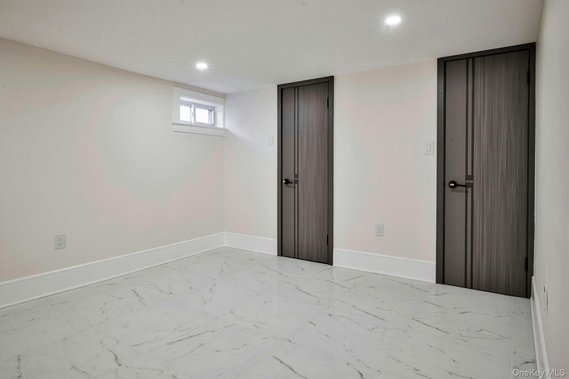 60 Long Drive, Hempstead, NY 11550