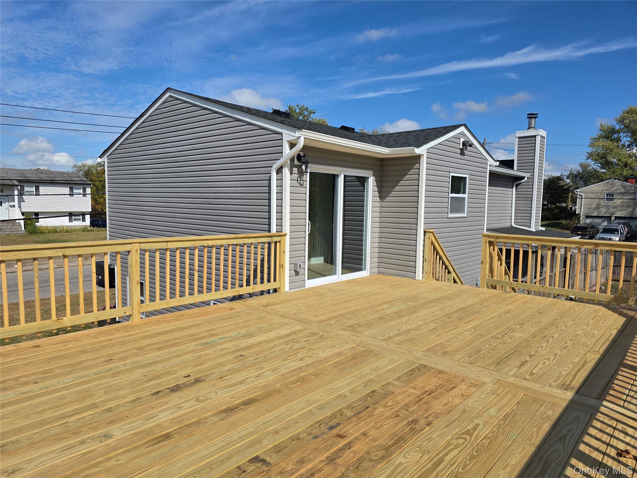 1902 Race Avenue, Medford, NY 11763