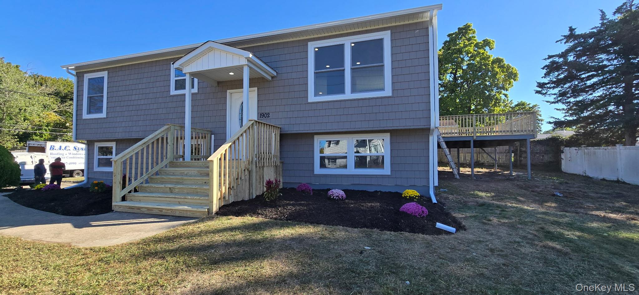 1902 Race Avenue, Medford, NY 11763