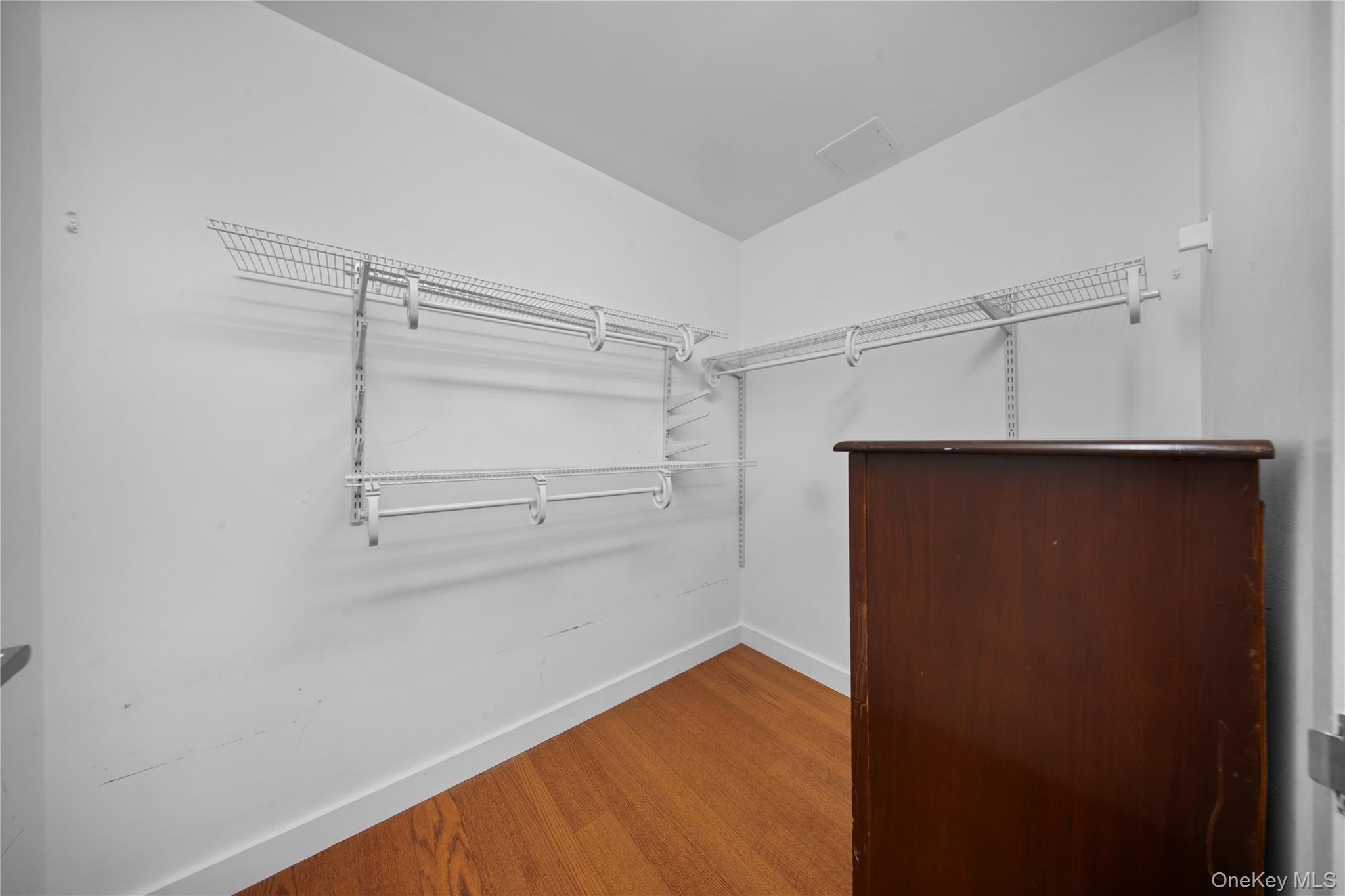 40-22 College point Boulevard # 6H, Flushing, NY 11354