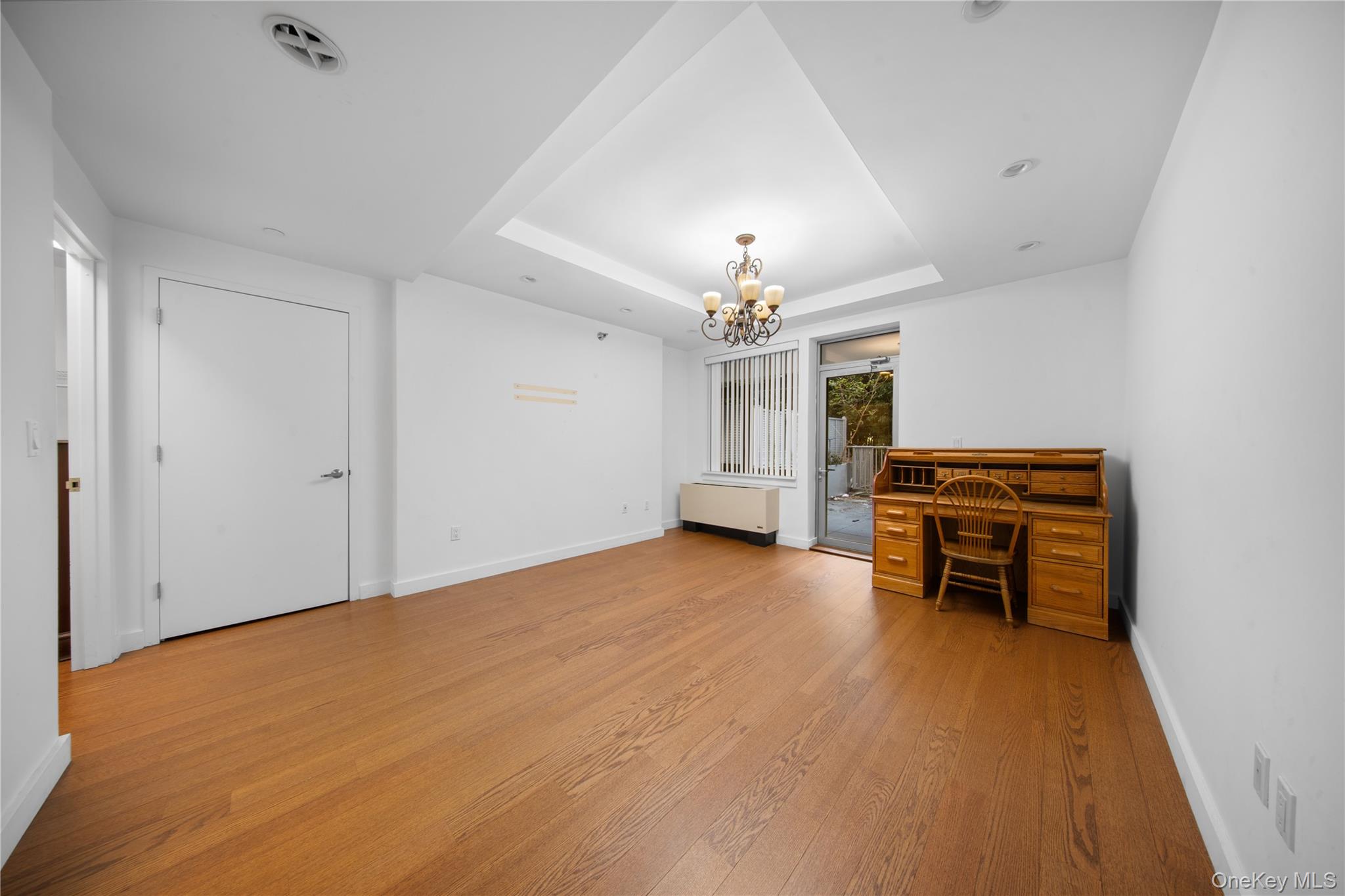 40-22 College point Boulevard # 6H, Flushing, NY 11354