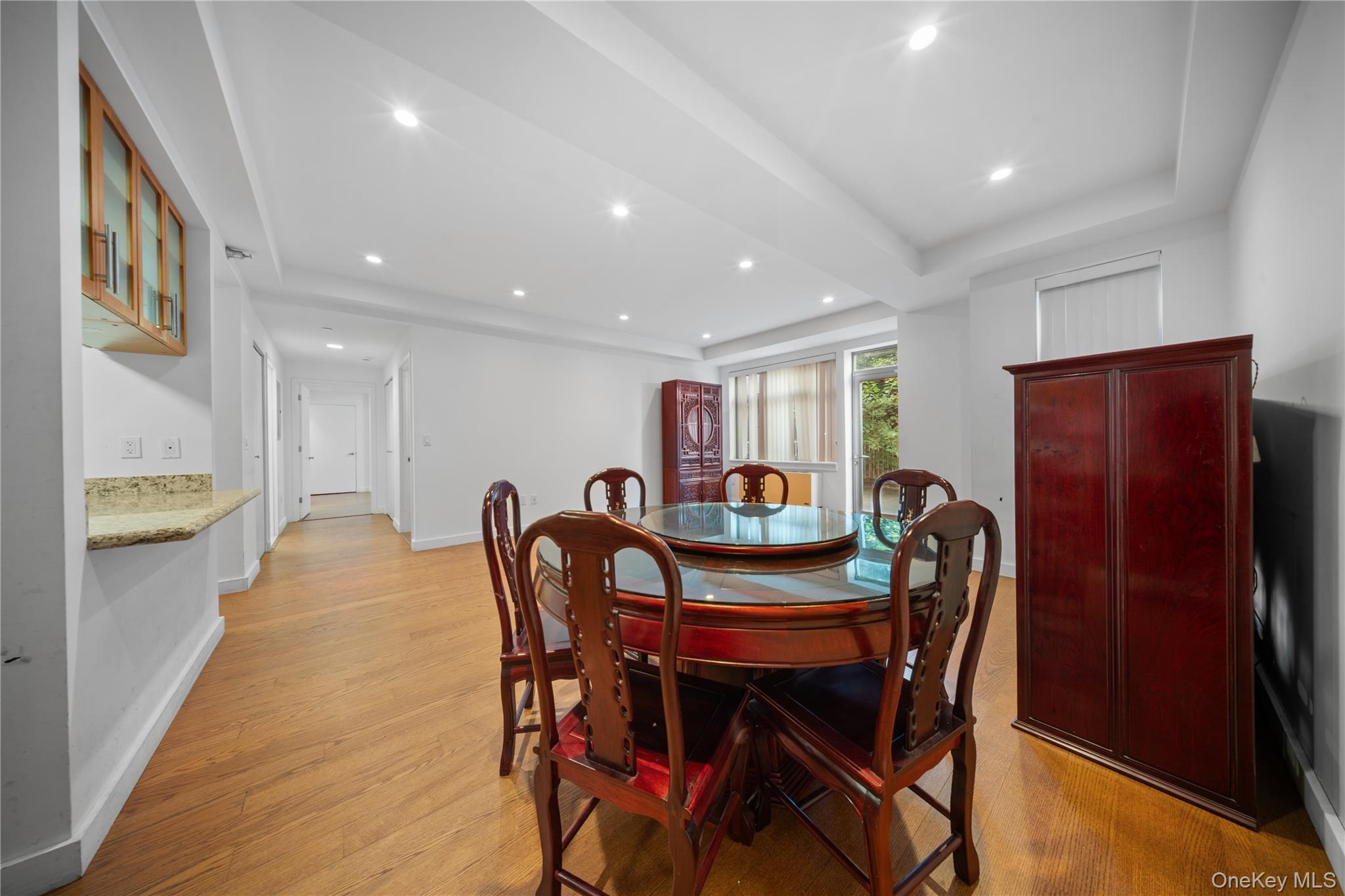 40-22 College point Boulevard # 6H, Flushing, NY 11354