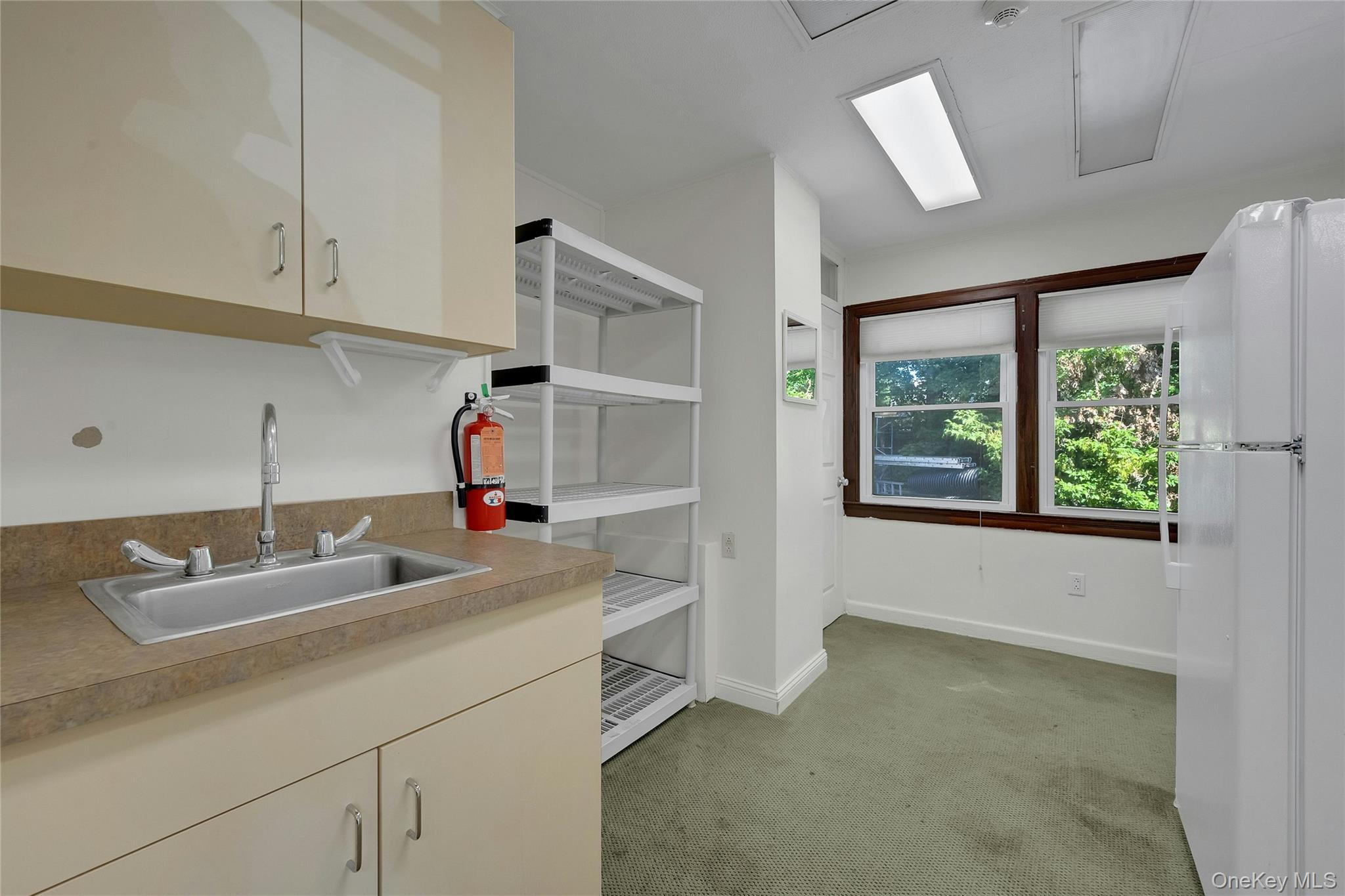 645 Marble Avenue, Thornwood, NY 10594