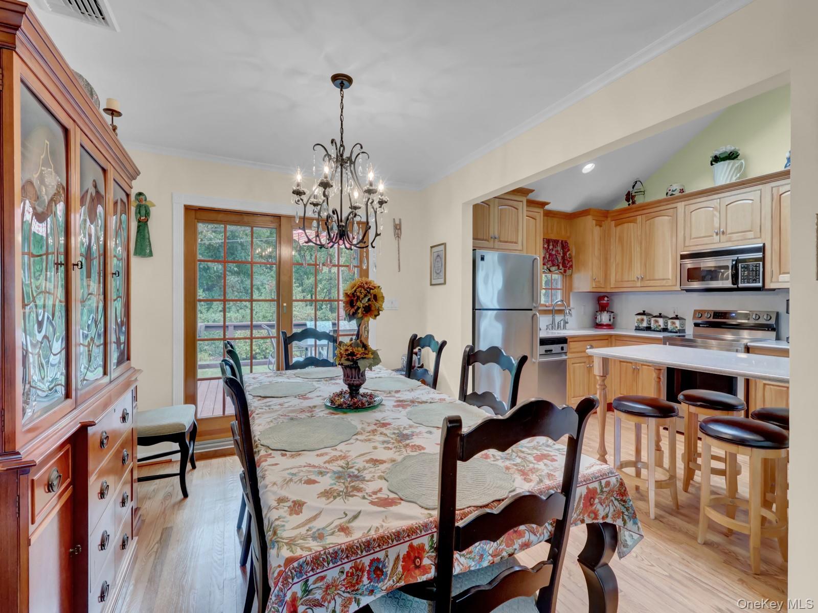 34 Scholl Drive, Farmingdale, NY 11735