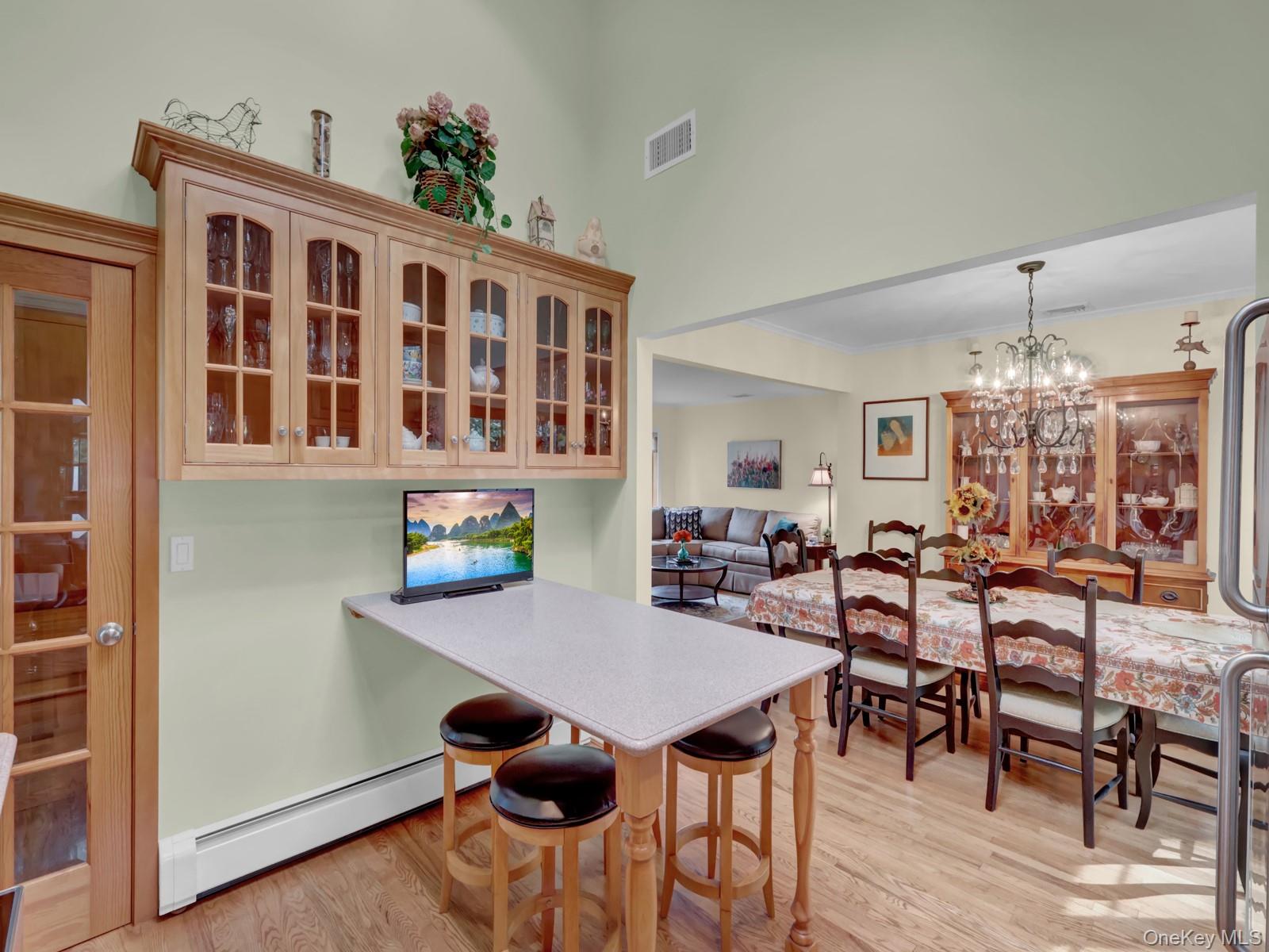 34 Scholl Drive, Farmingdale, NY 11735