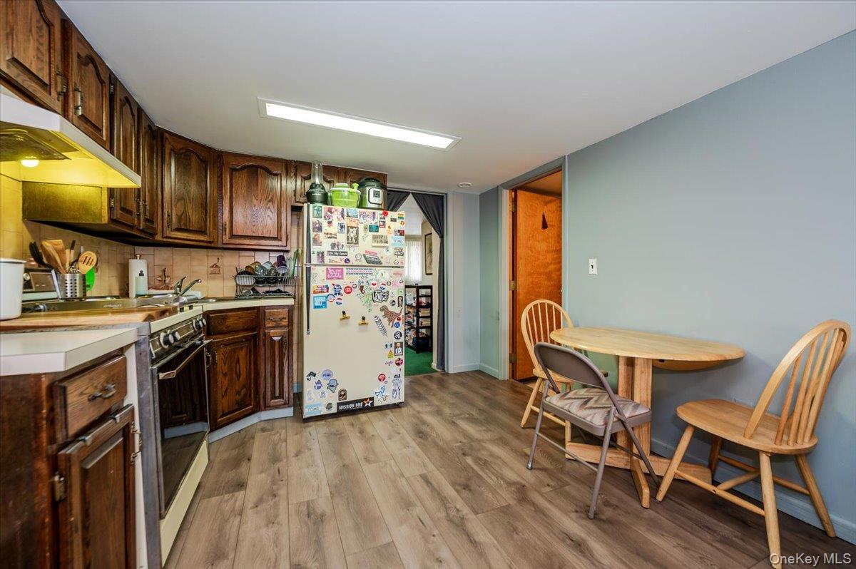 248 Throggs Neck Boulevard, Bronx, NY 10465